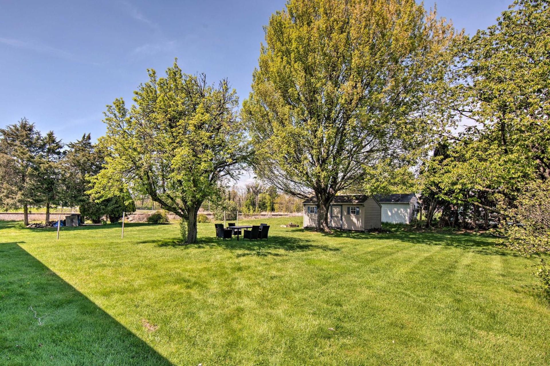 1 Mi to Hersheypark Family Home with Game Room!