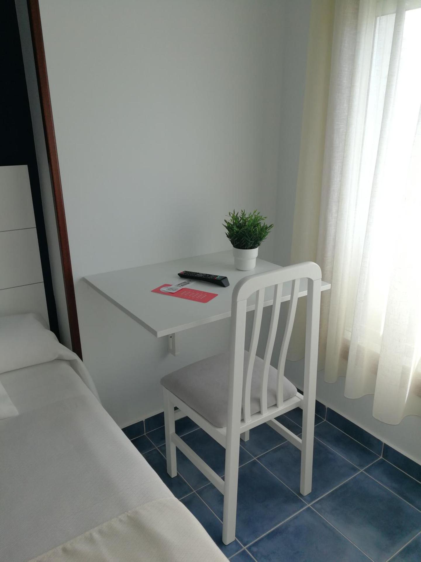 HOSTAL CASA JULIO - Auto Check-in