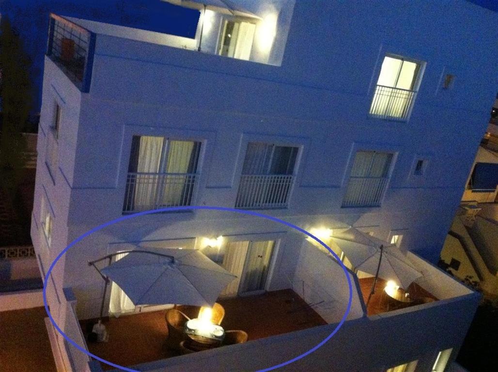 Apartment with Terrace