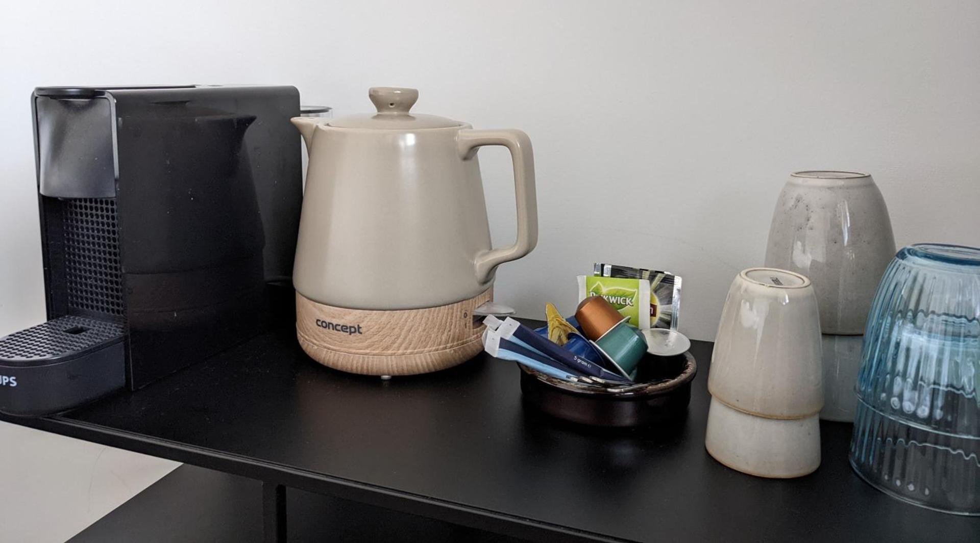 Coffee/tea facilities