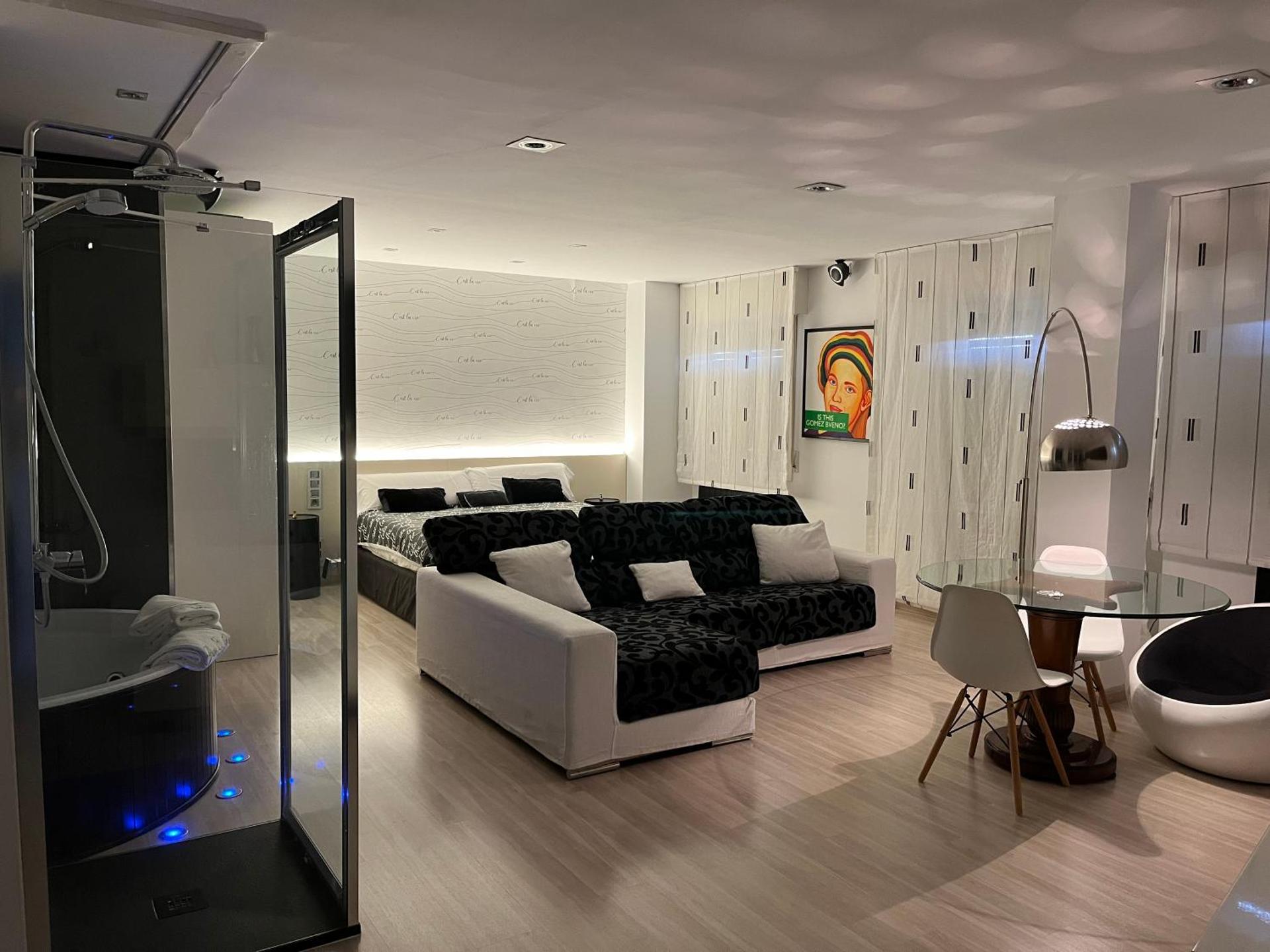 Photo of the whole room