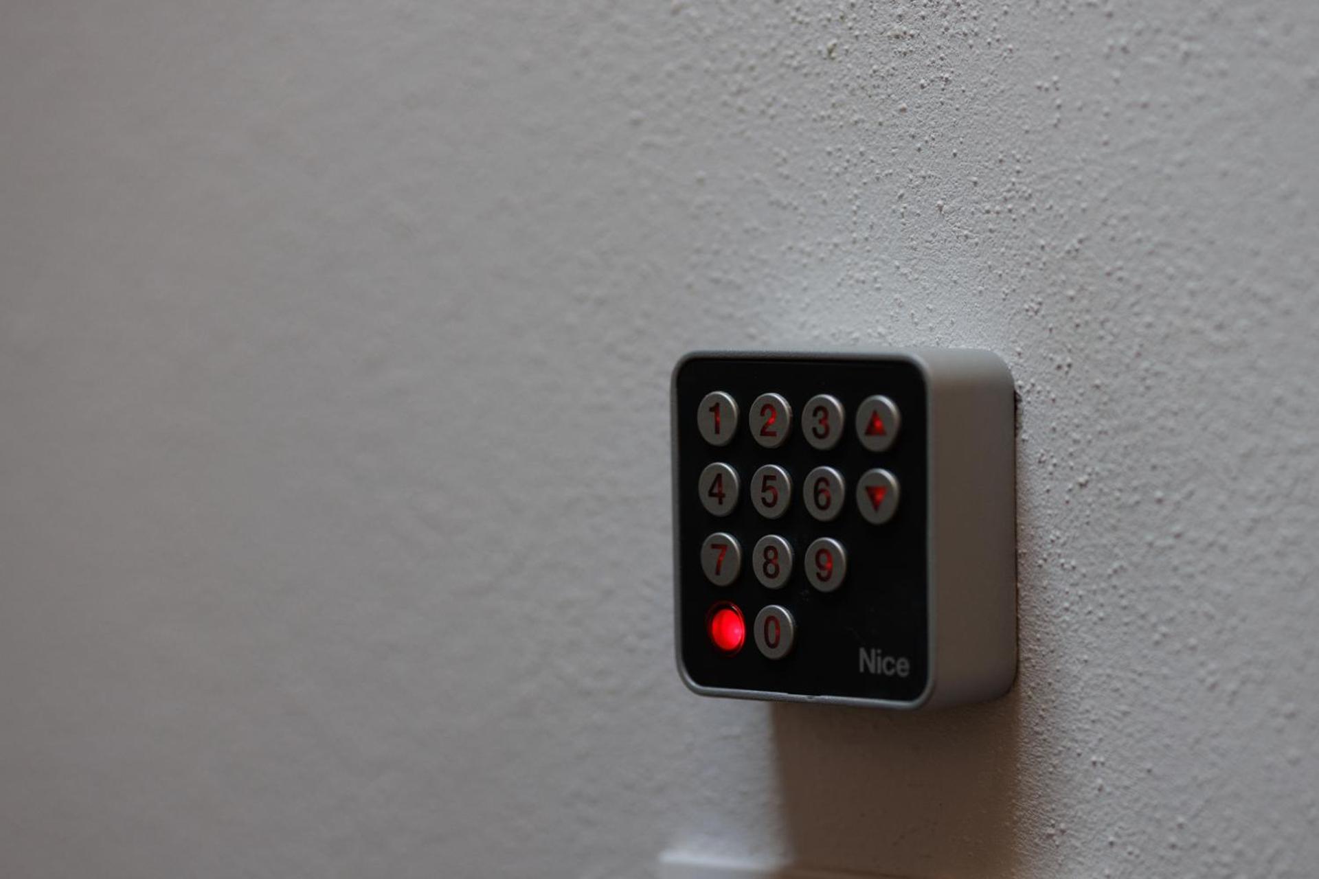 Logo/Certificate/Sign