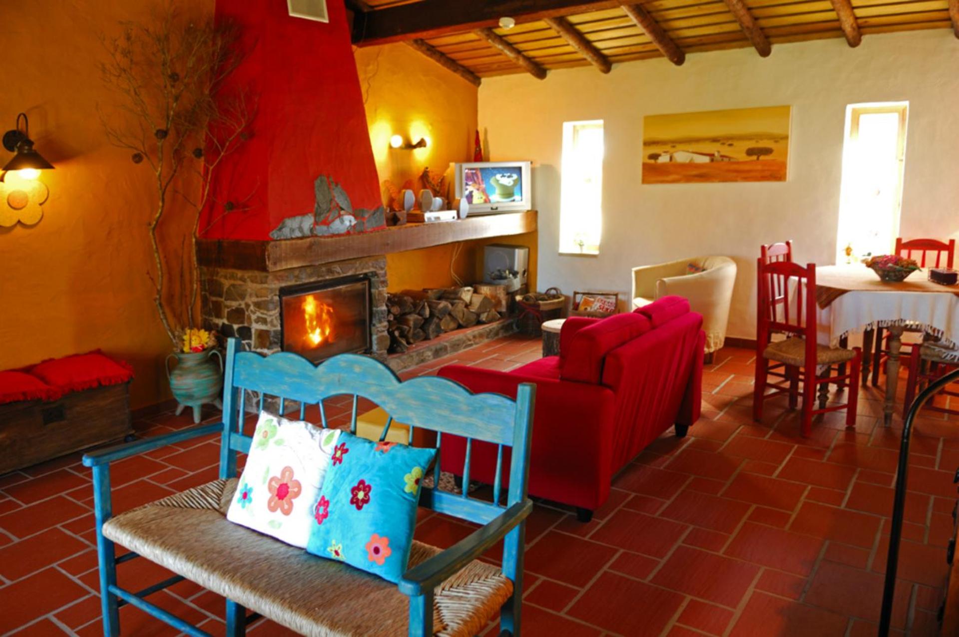 Communal lounge/ TV room