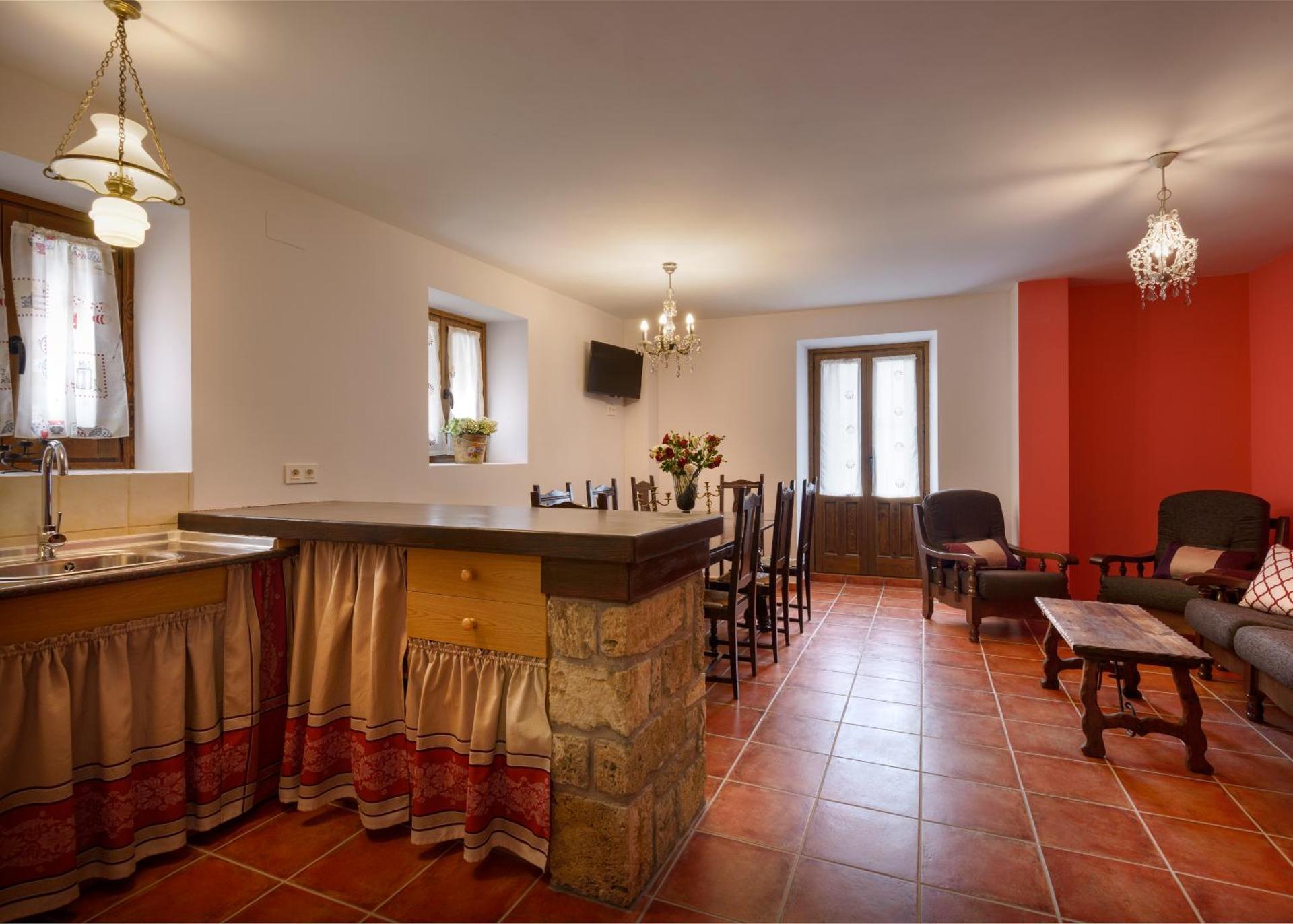 Communal lounge/ TV room