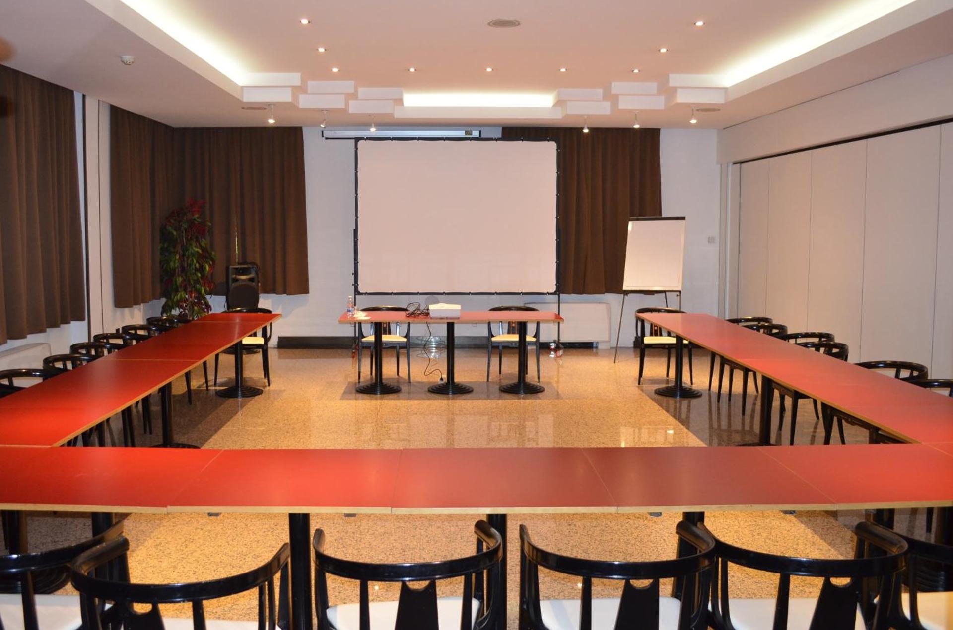Meeting/conference room