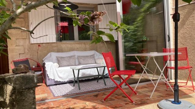 Suite with Mountain View