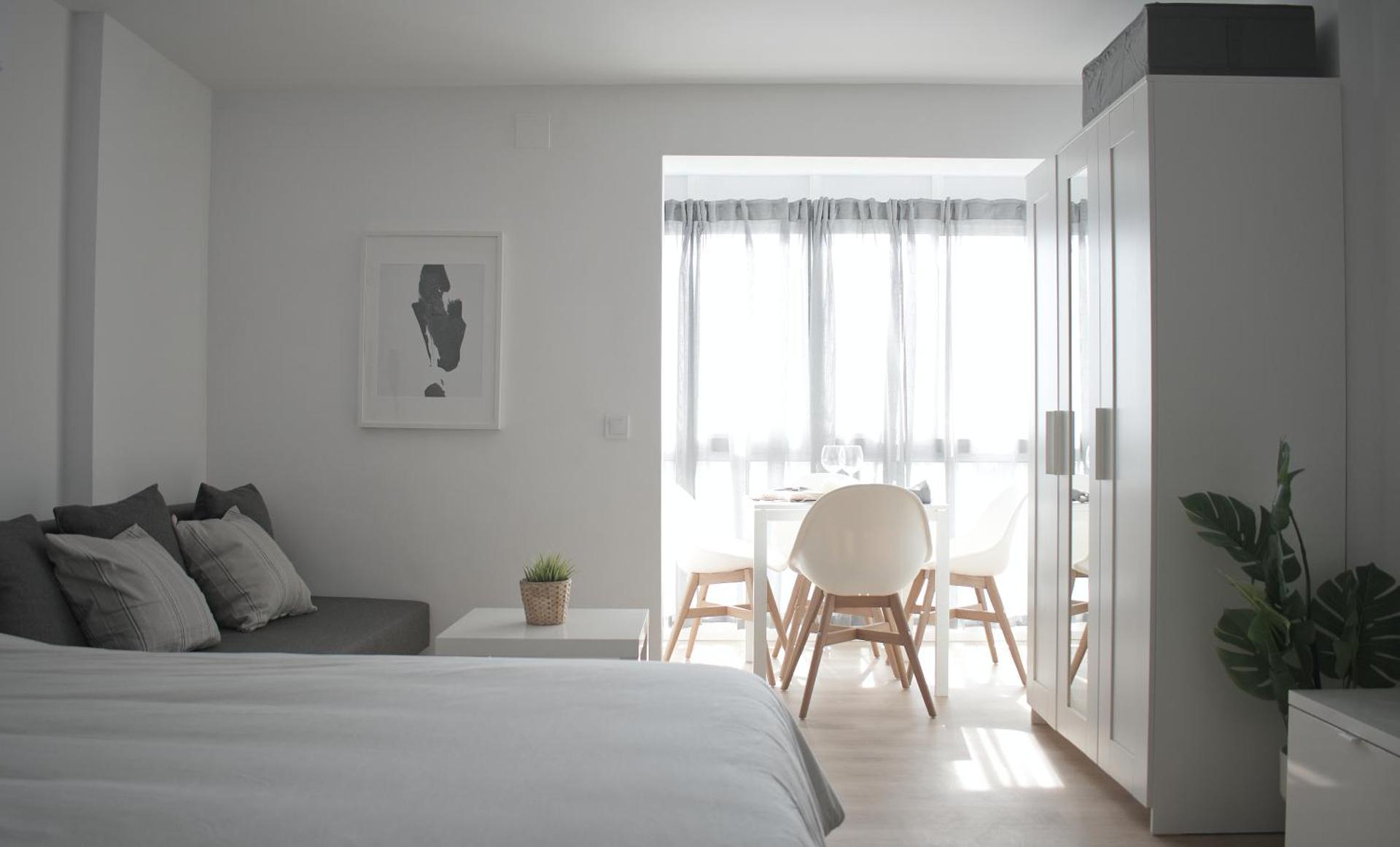 Photo of the whole room