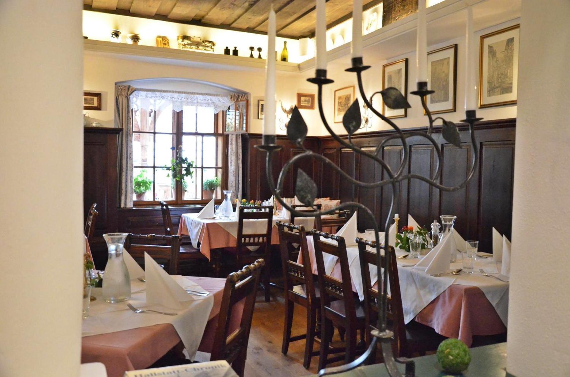 Restaurant/places to eat