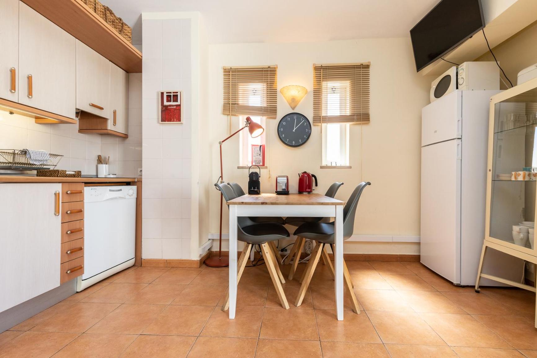 Kitchen or kitchenette