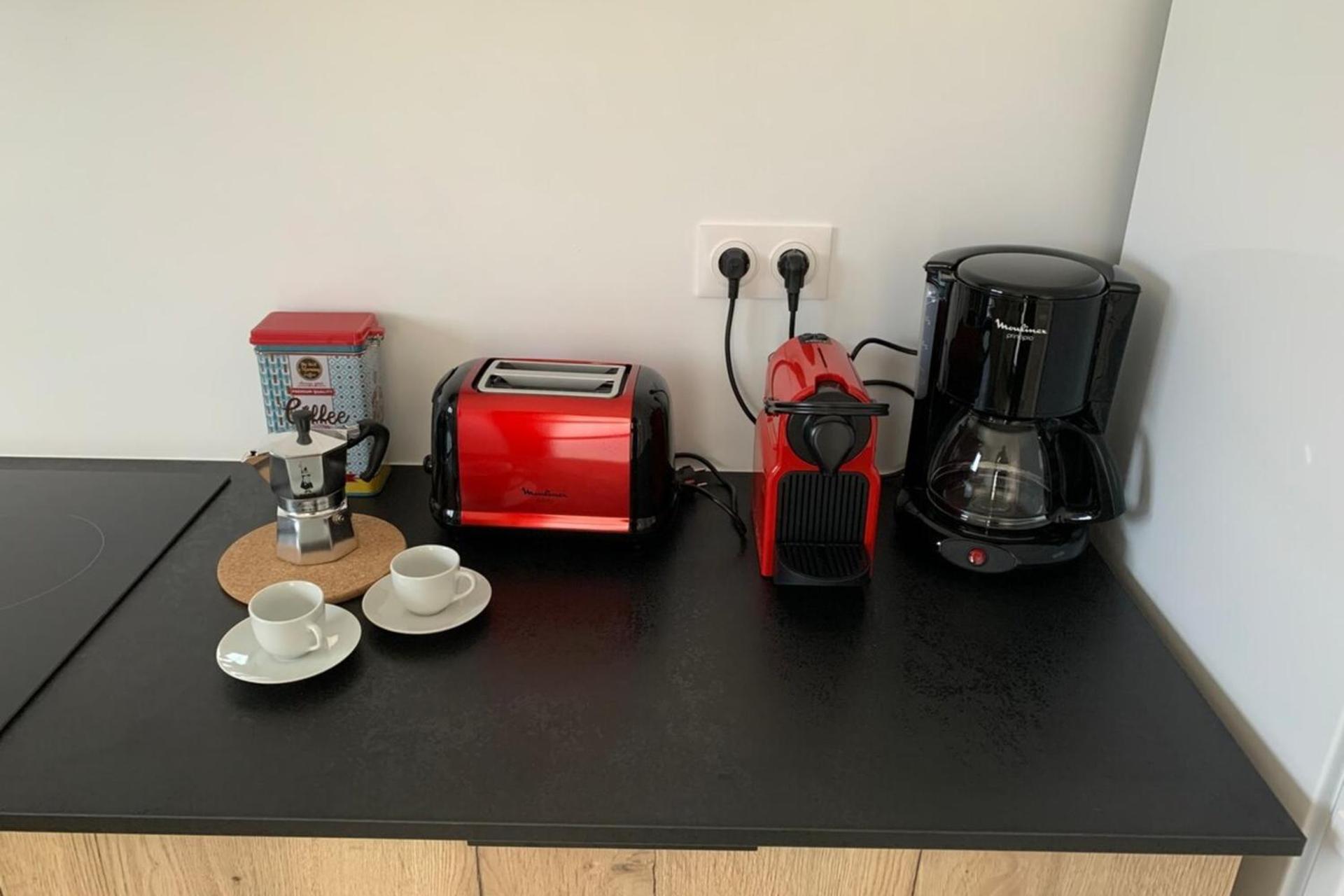 apart Levante shared swimming pool bbq