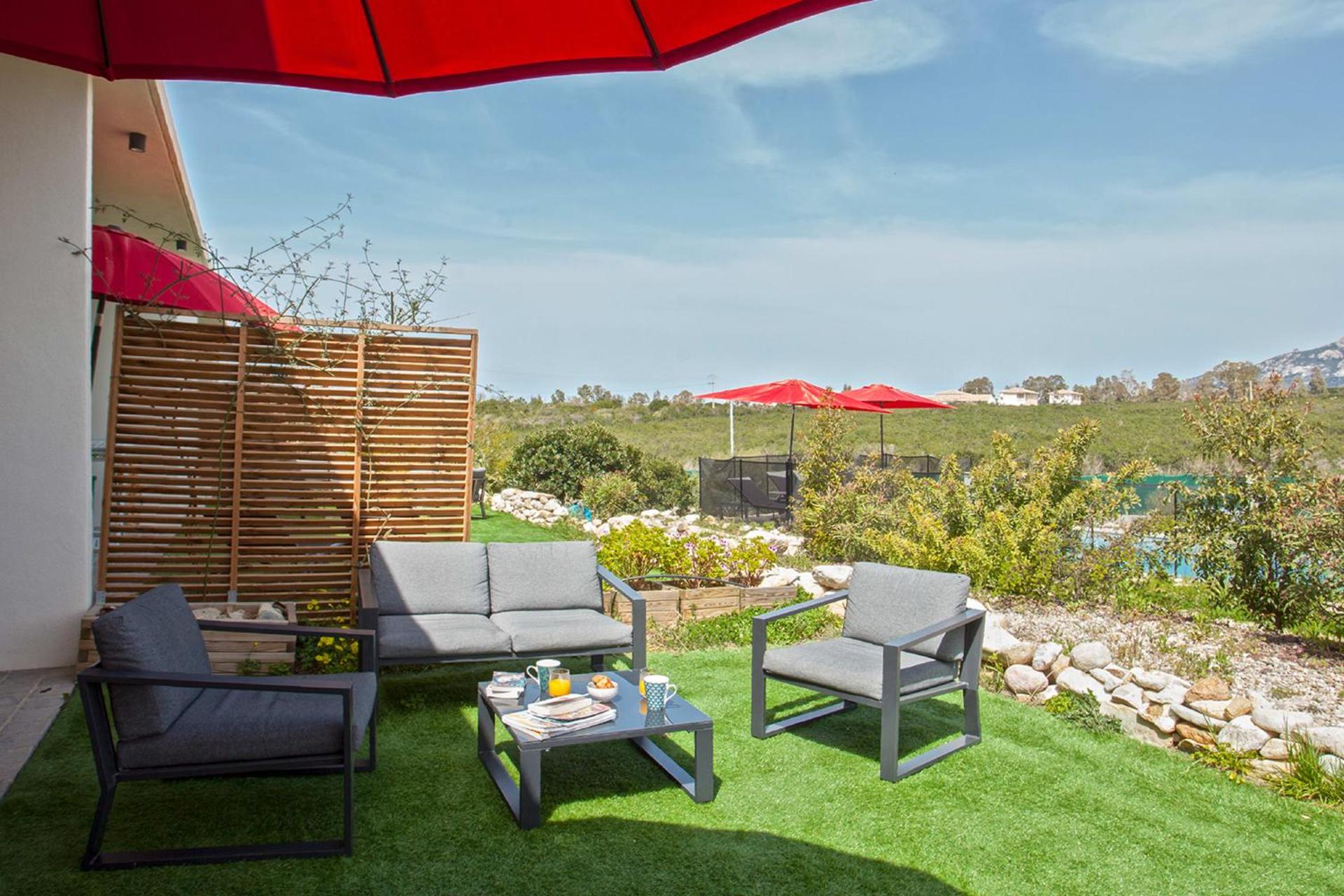 apart Levante shared swimming pool bbq