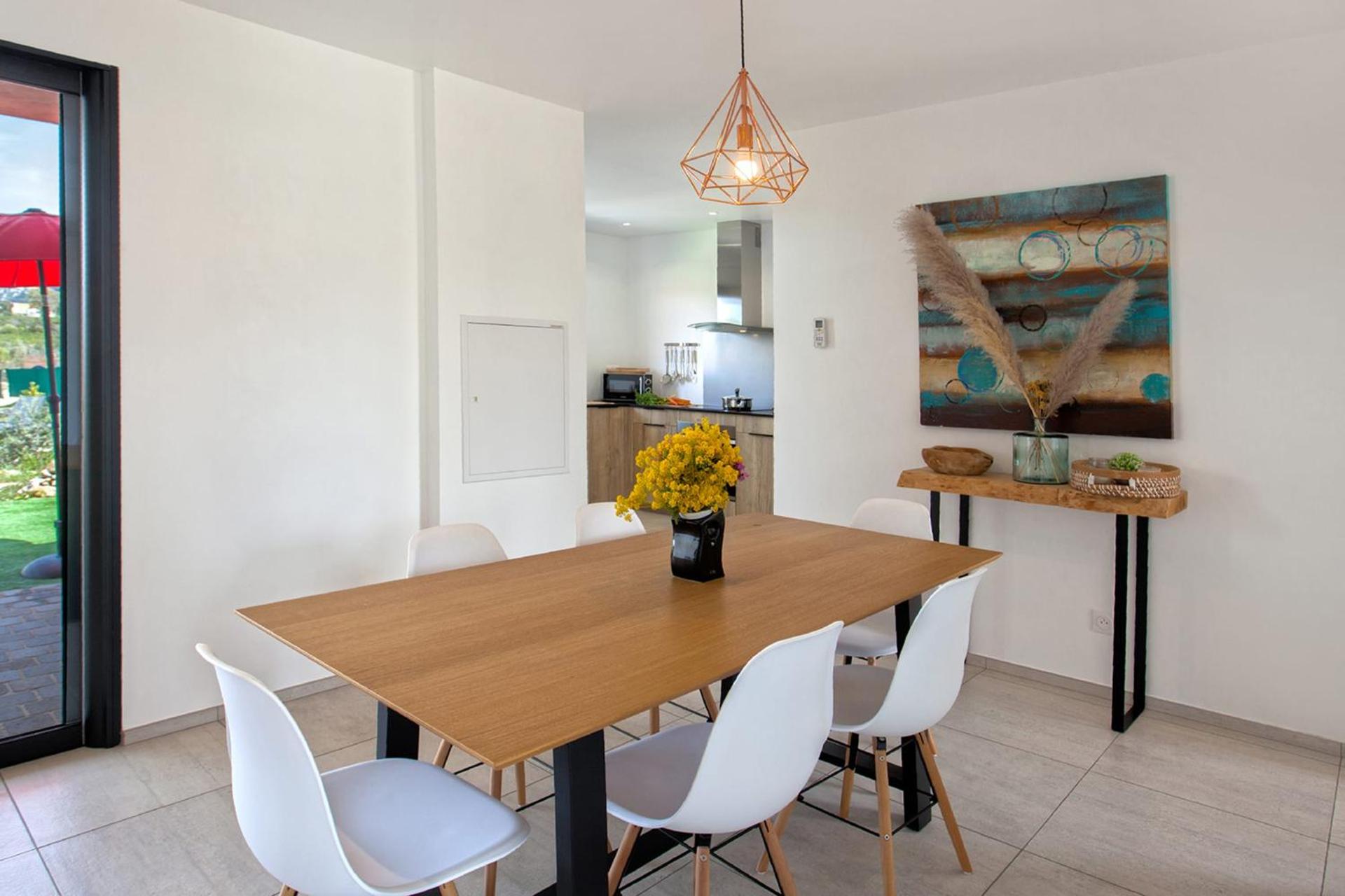 apart Levante shared swimming pool bbq