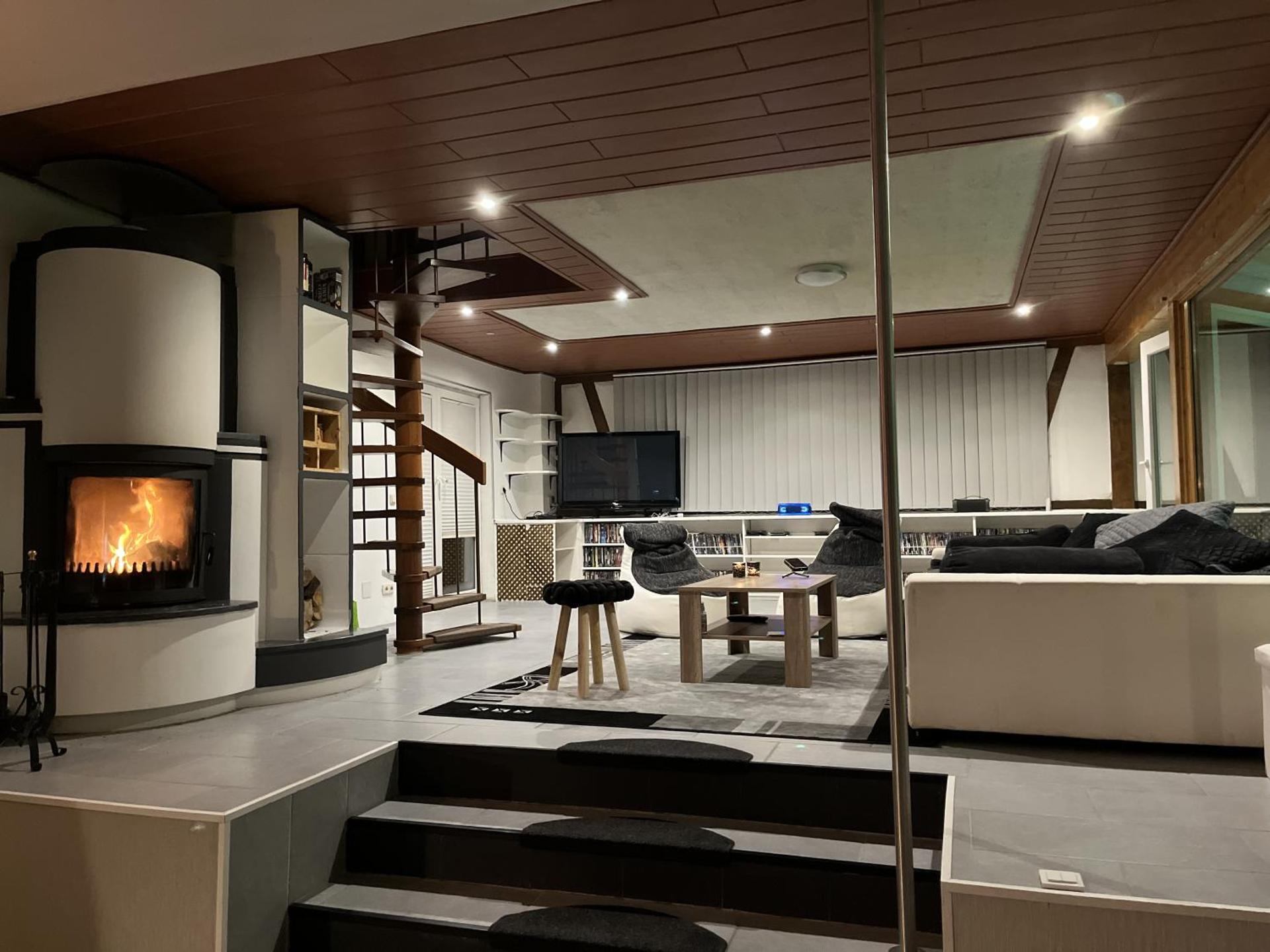 Traumscheune mit Pool, Kamin und privatem Spa