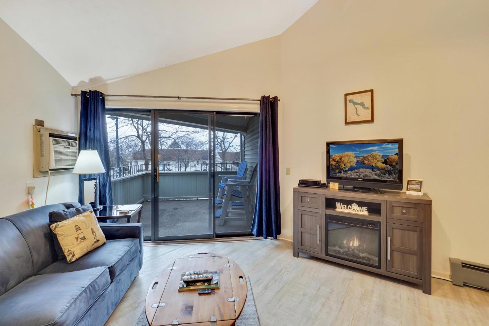 212 Pointes North Inn