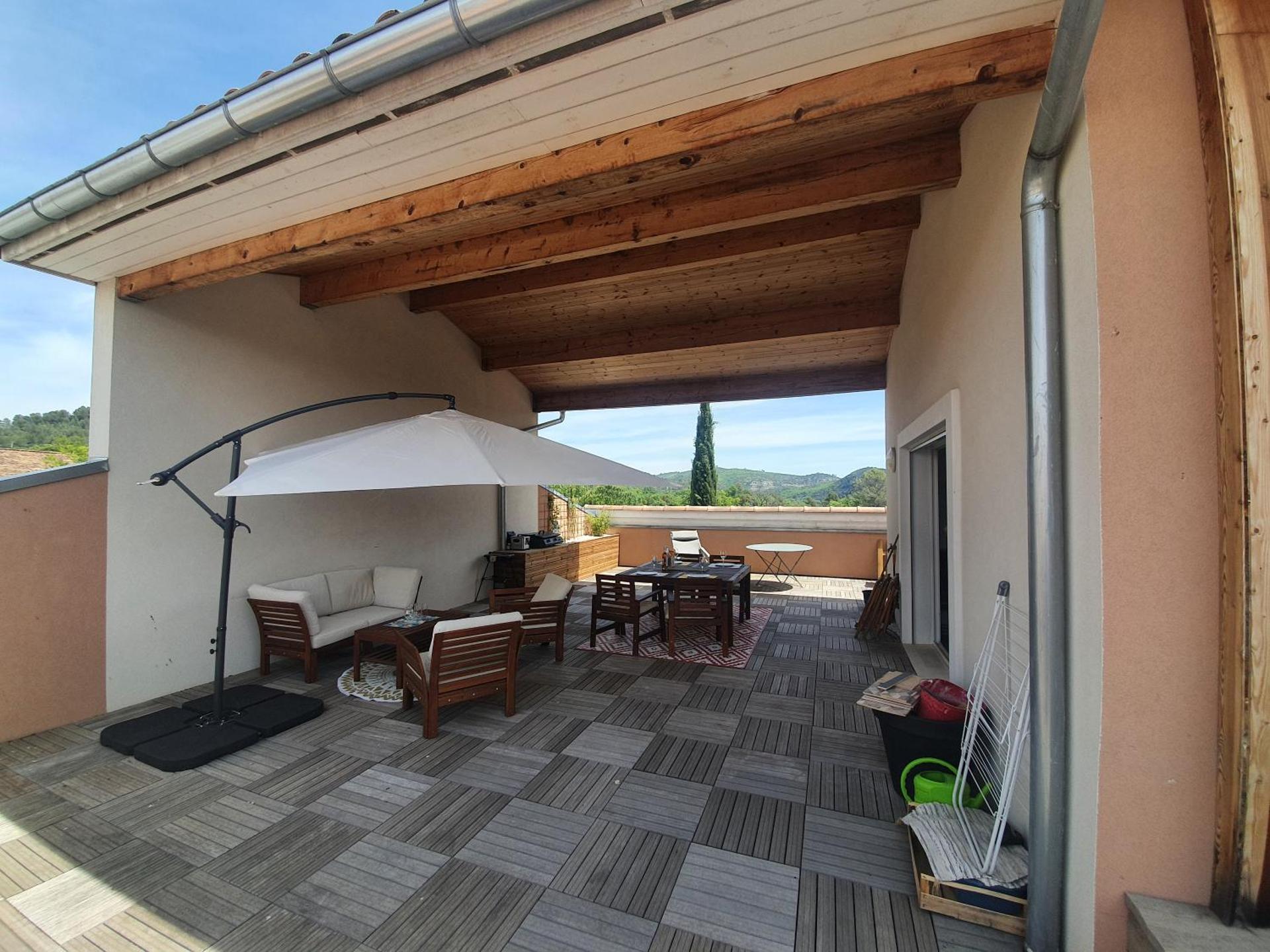 Terrasse 130m2 panoramique avec Climatisation Piscine - 3 chambres