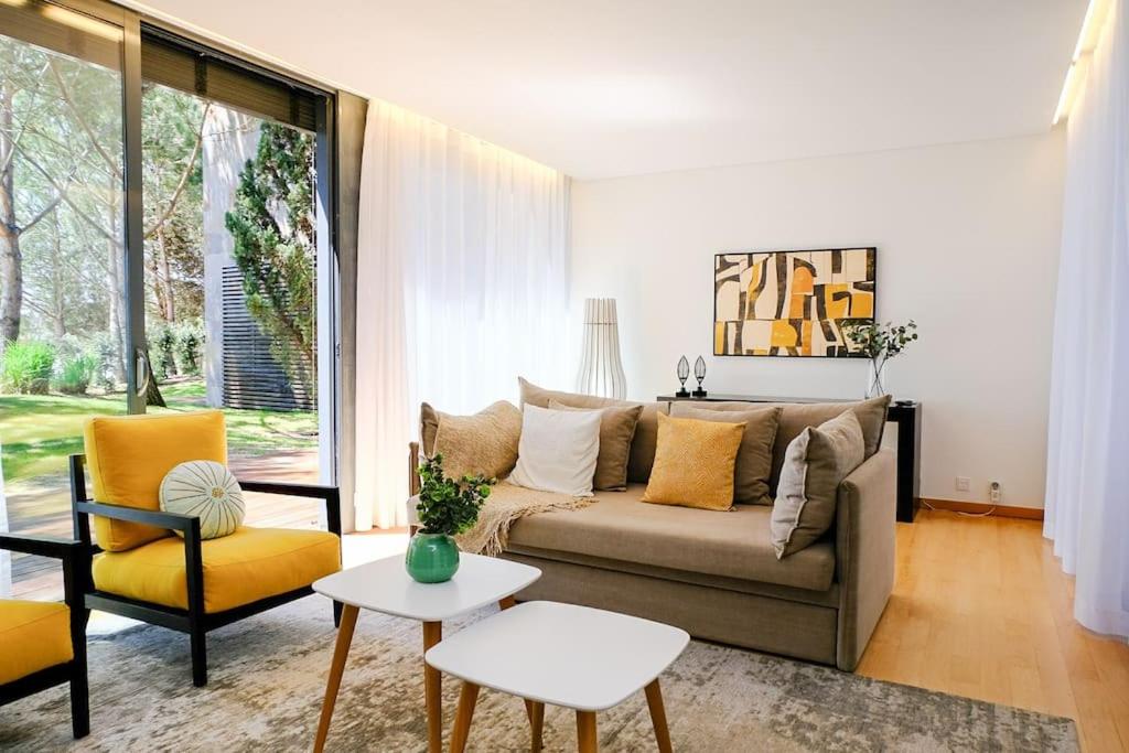 Moradia Prime em Tróia com Piscina Privada