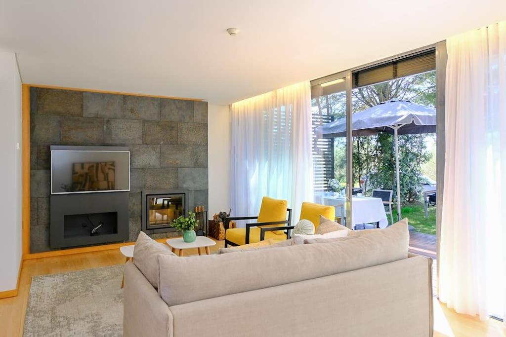 Moradia Prime em Tróia com Piscina Privada