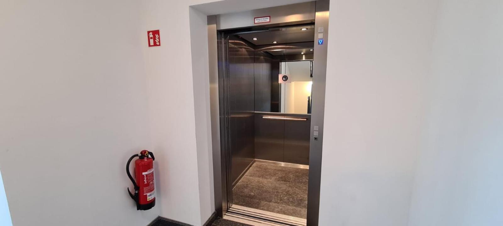 elevator