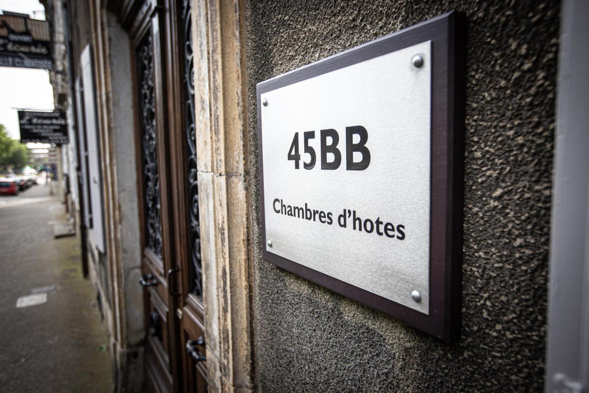 Property logo or sign