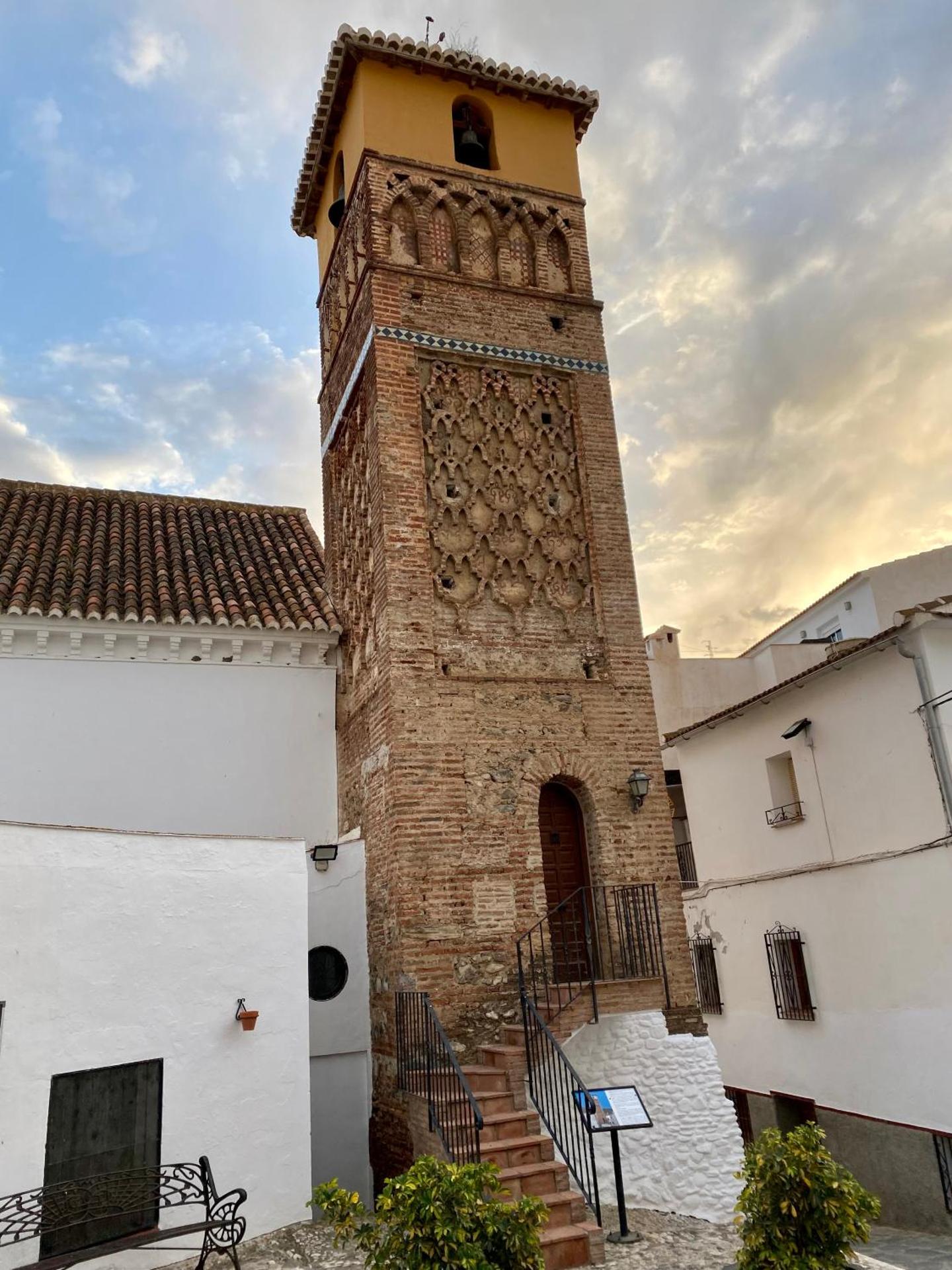 Cheerful one bedroom townhouse with patio Archez