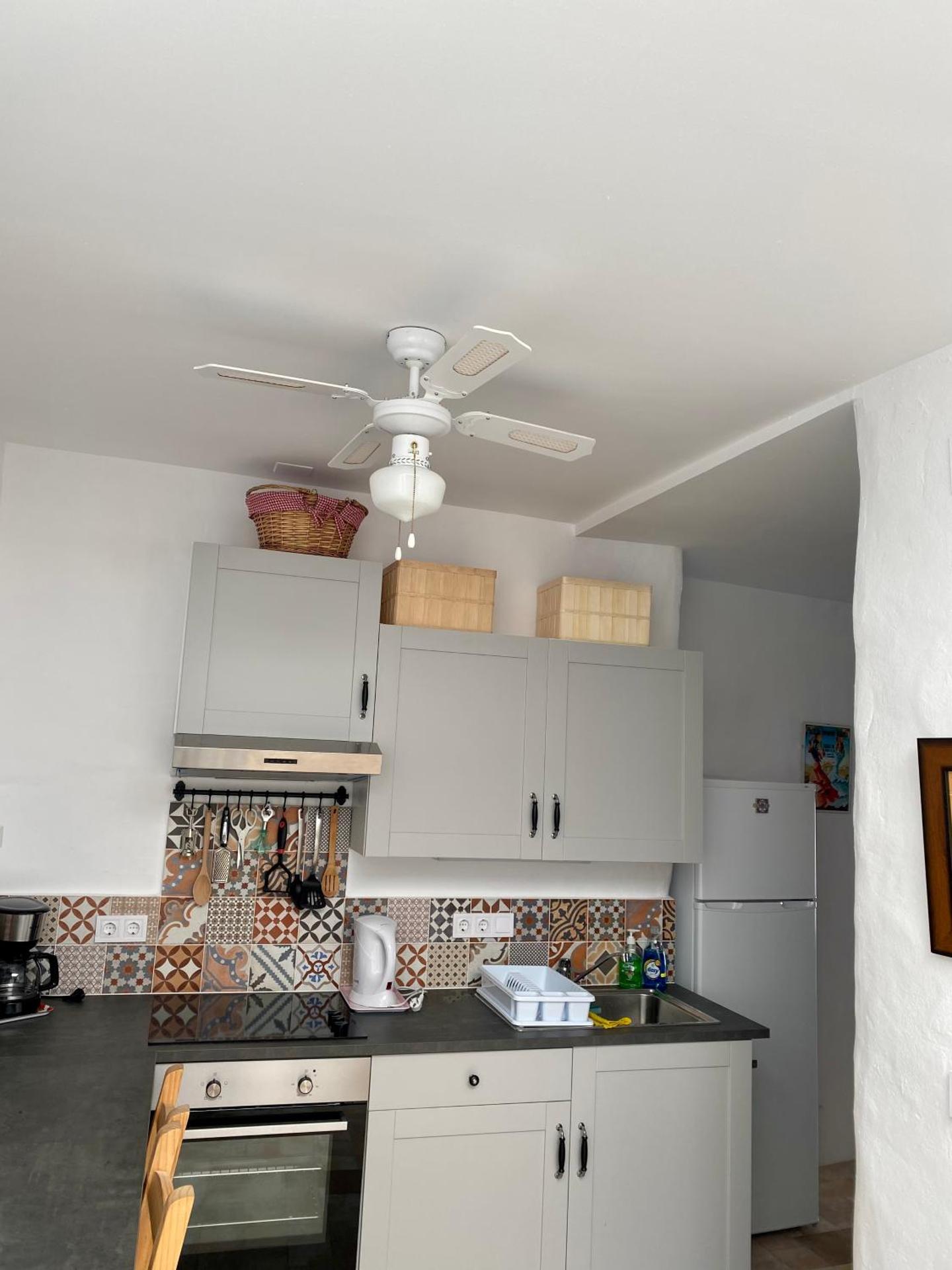 Cheerful one bedroom townhouse with patio Archez