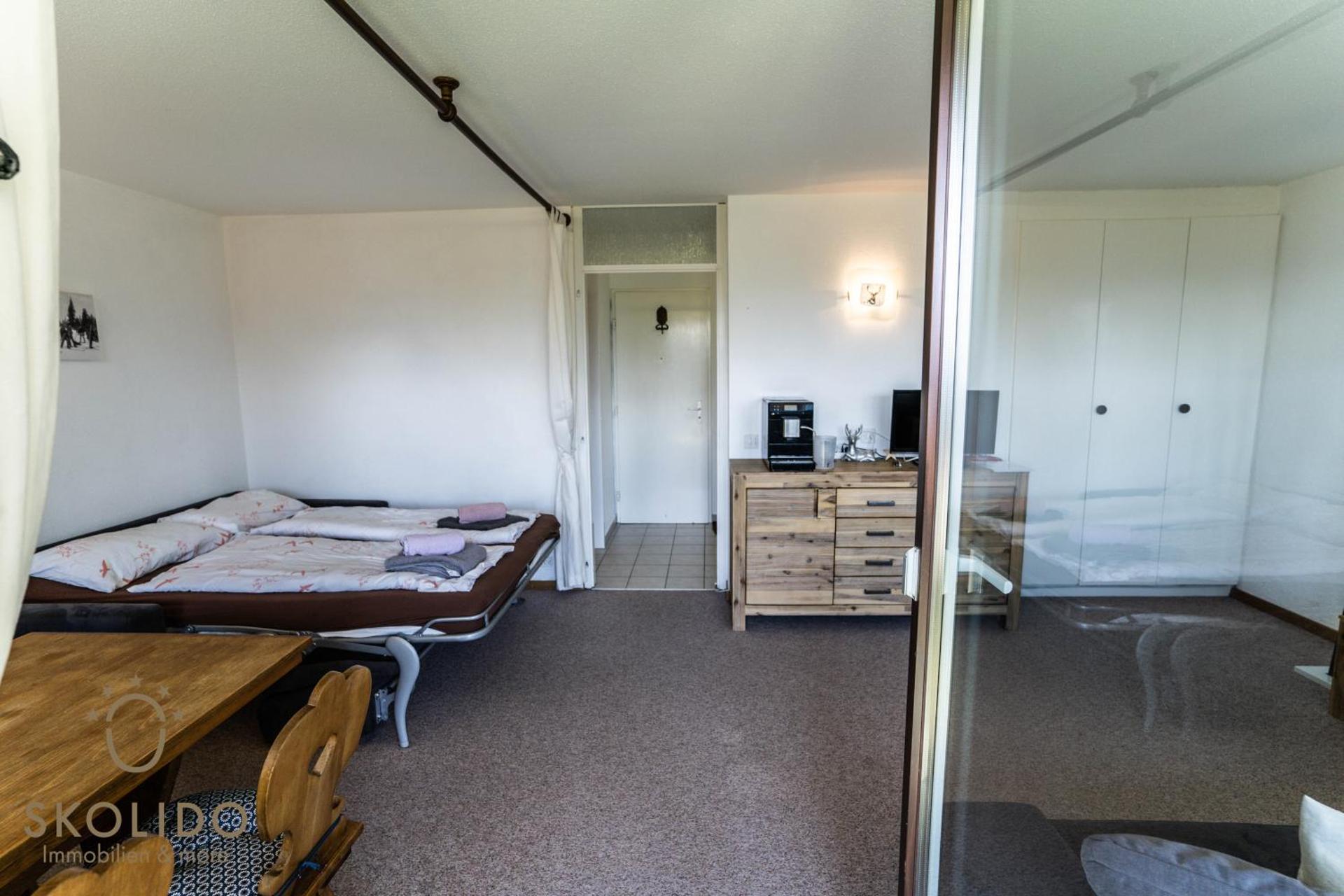 Photo of the whole room