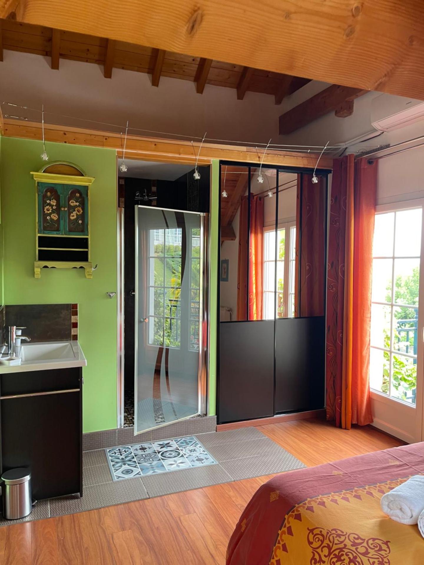 Les Gîtes de La Maison Bleue d'Estialescq