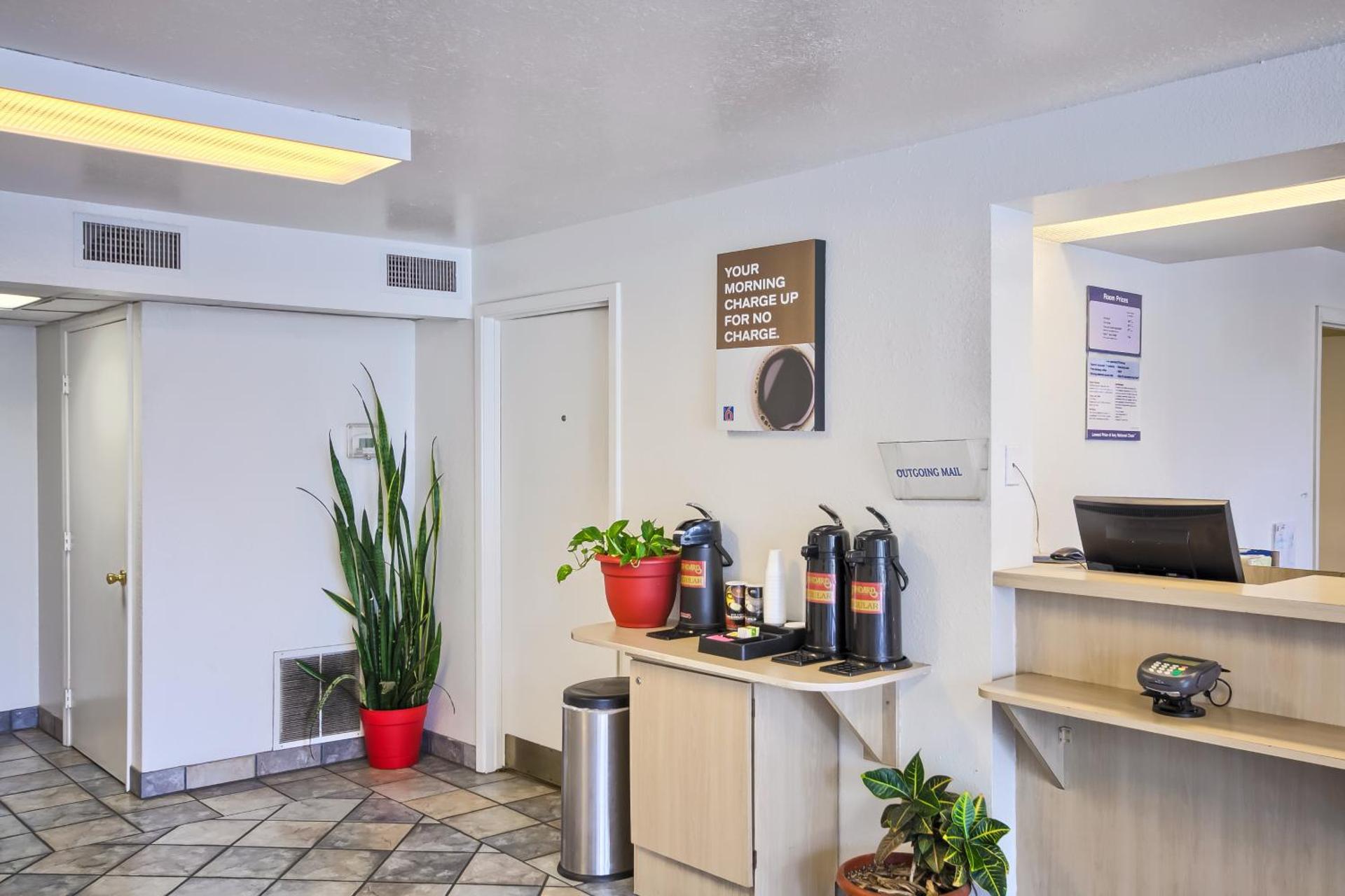 Coffee/tea facilities