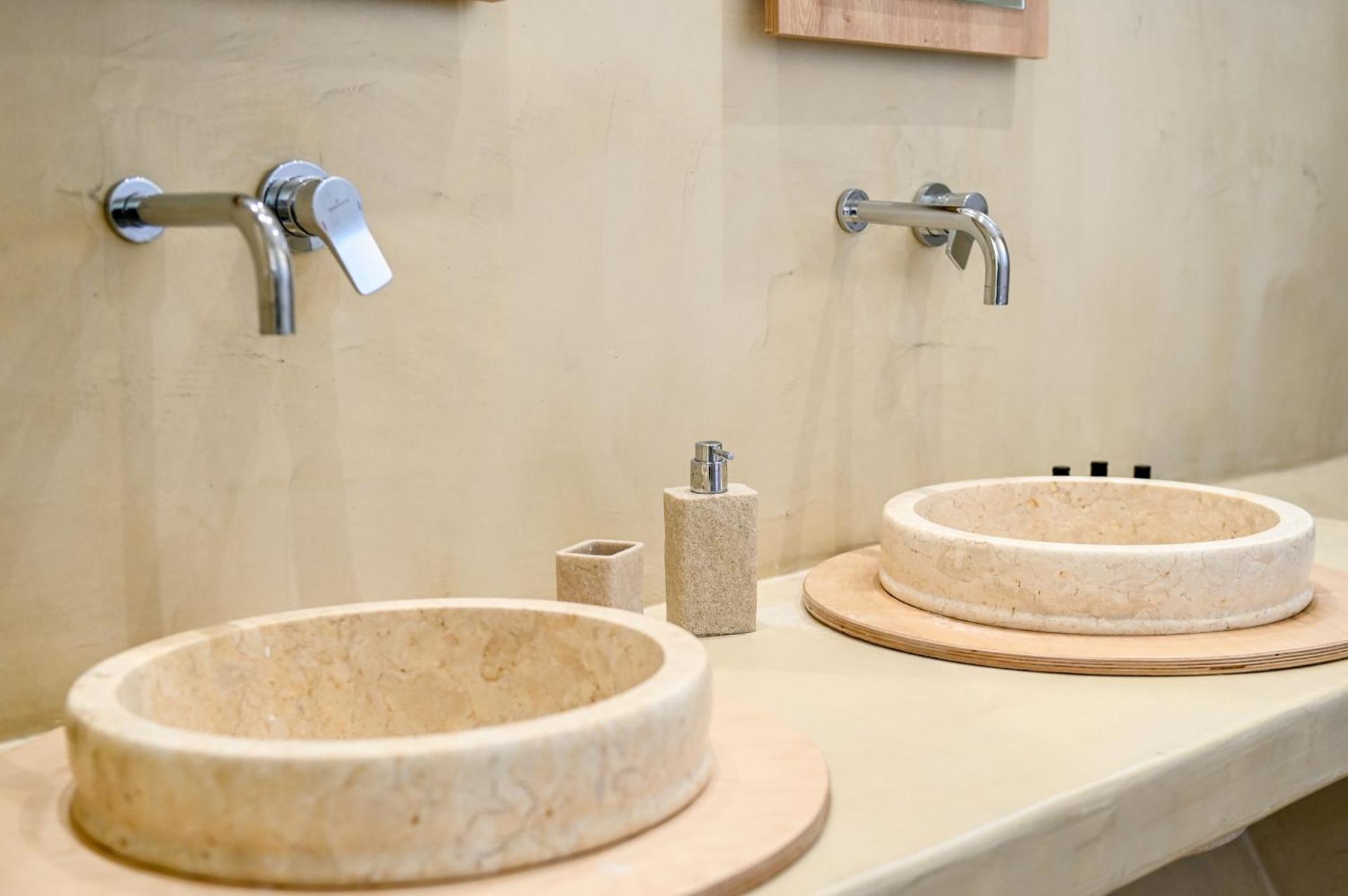 Residence by Georgia Studios