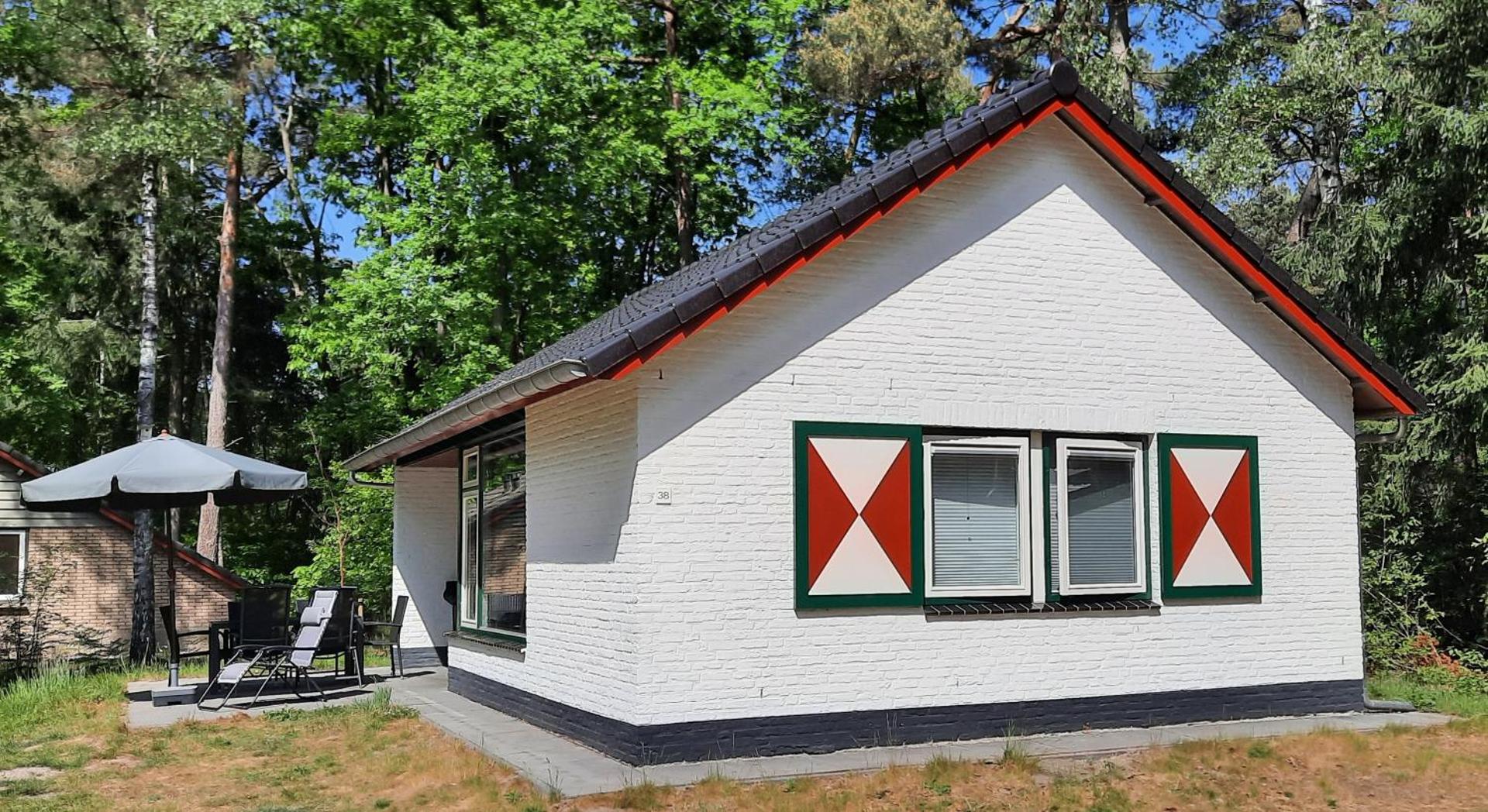 Bungalow, vrijstaand, het Vosseven nr 38