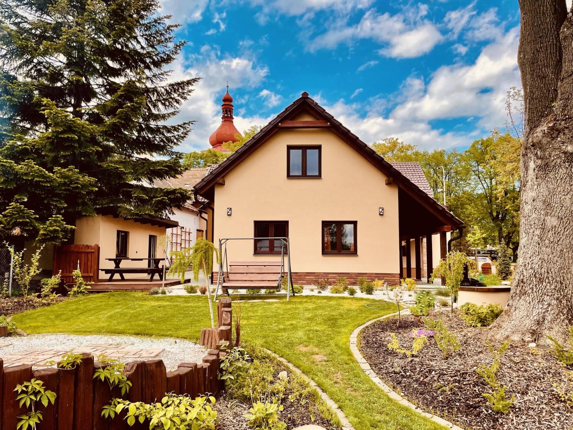 Apartmánový dům 13 Podkroví 2