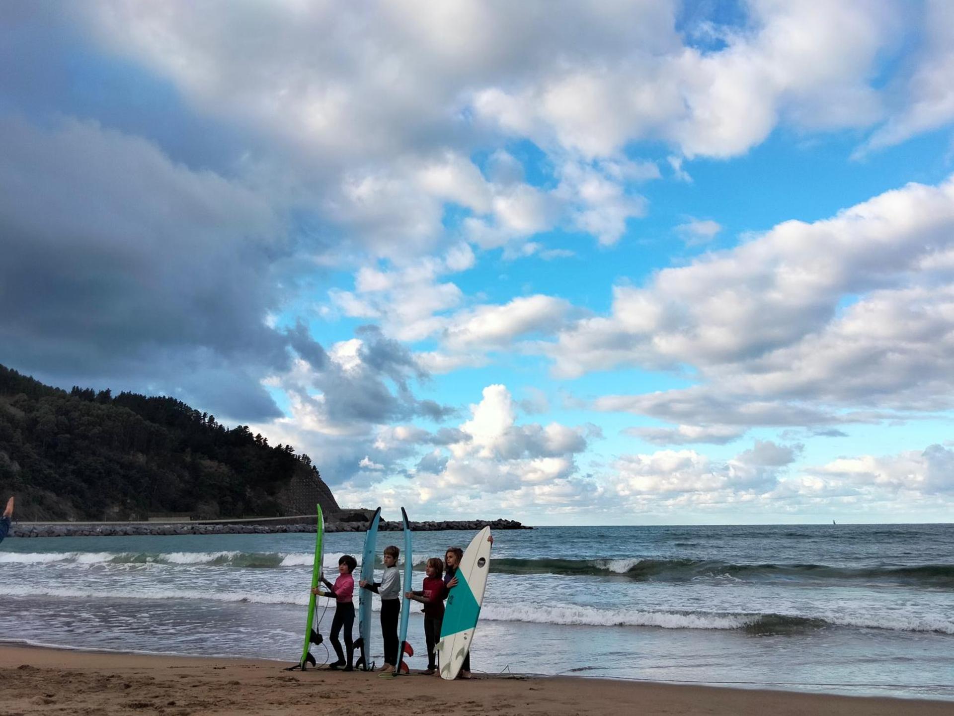 Agroturismo Erlete Goikoa -ESTAMOS EN EL CAMINO DE SANTIAGO -WE ARE ON THE CAMINO DE SANTIAGO