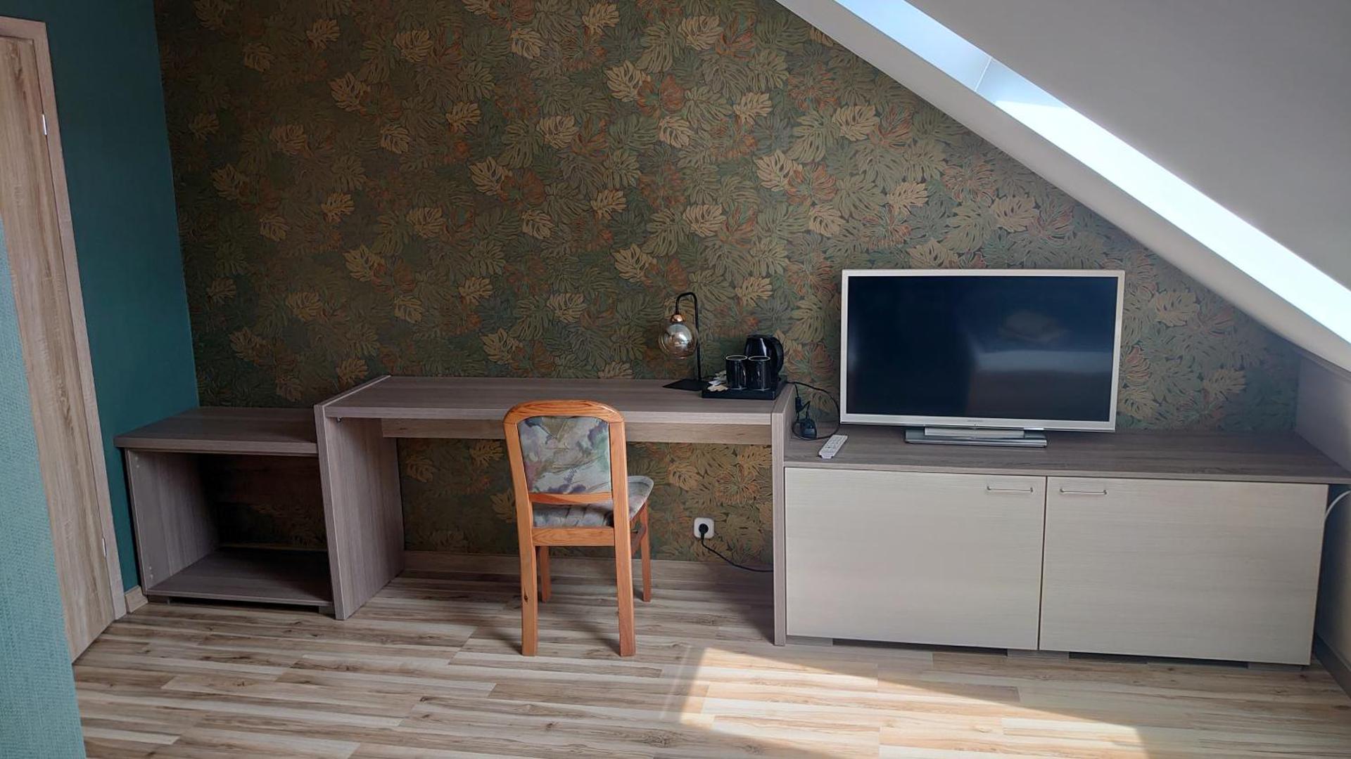 Photo of the whole room