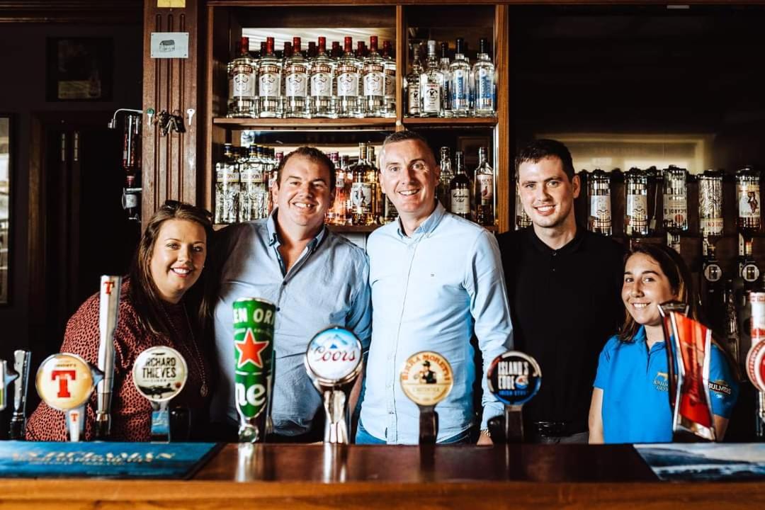 Bridge Inn Studio Apartments