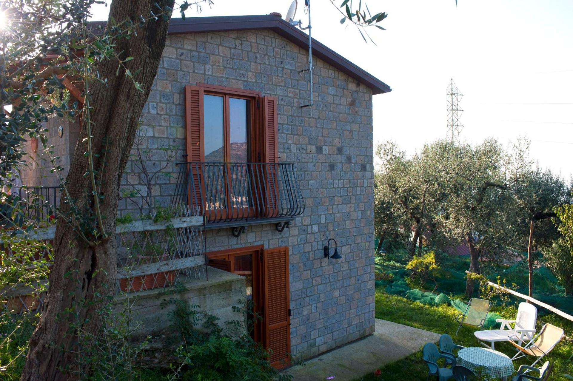 Inner courtyard view