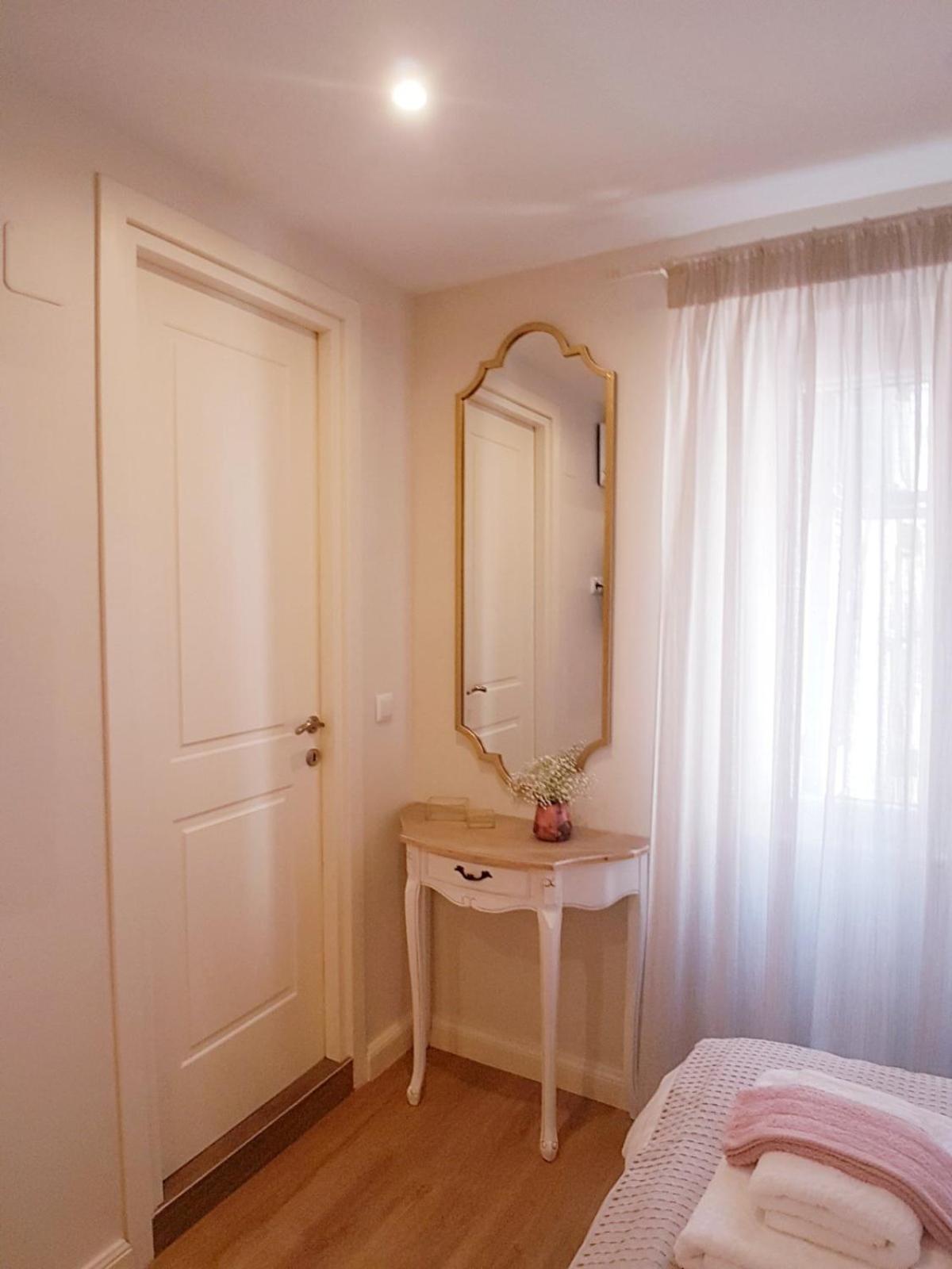 Sole e Luna Studio · Corfu Old Town