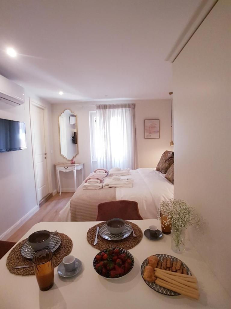 Sole e Luna Studio · Corfu Old Town