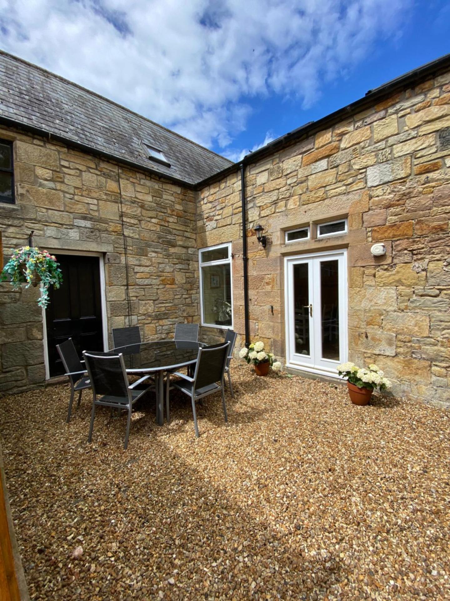 Inner courtyard view