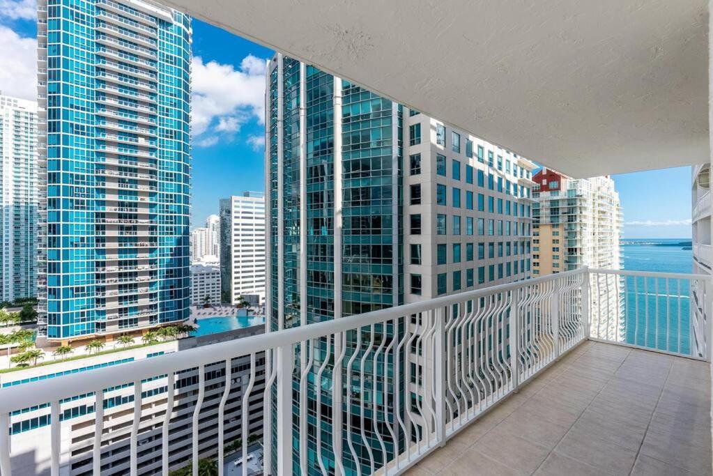 Beautiful 3 bedroom apartment in Brickell Miami