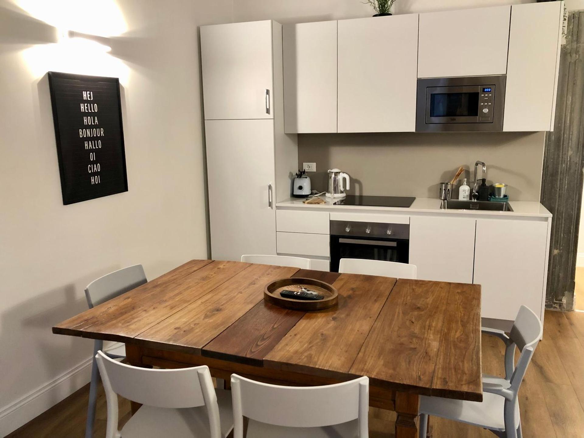 Kitchen or kitchenette