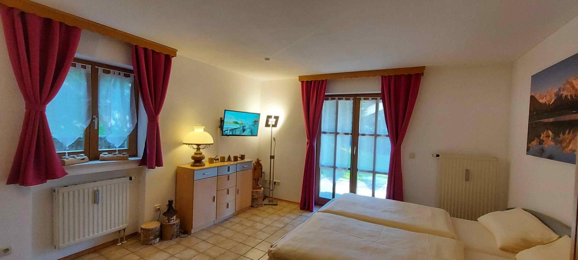 Photo of the whole room