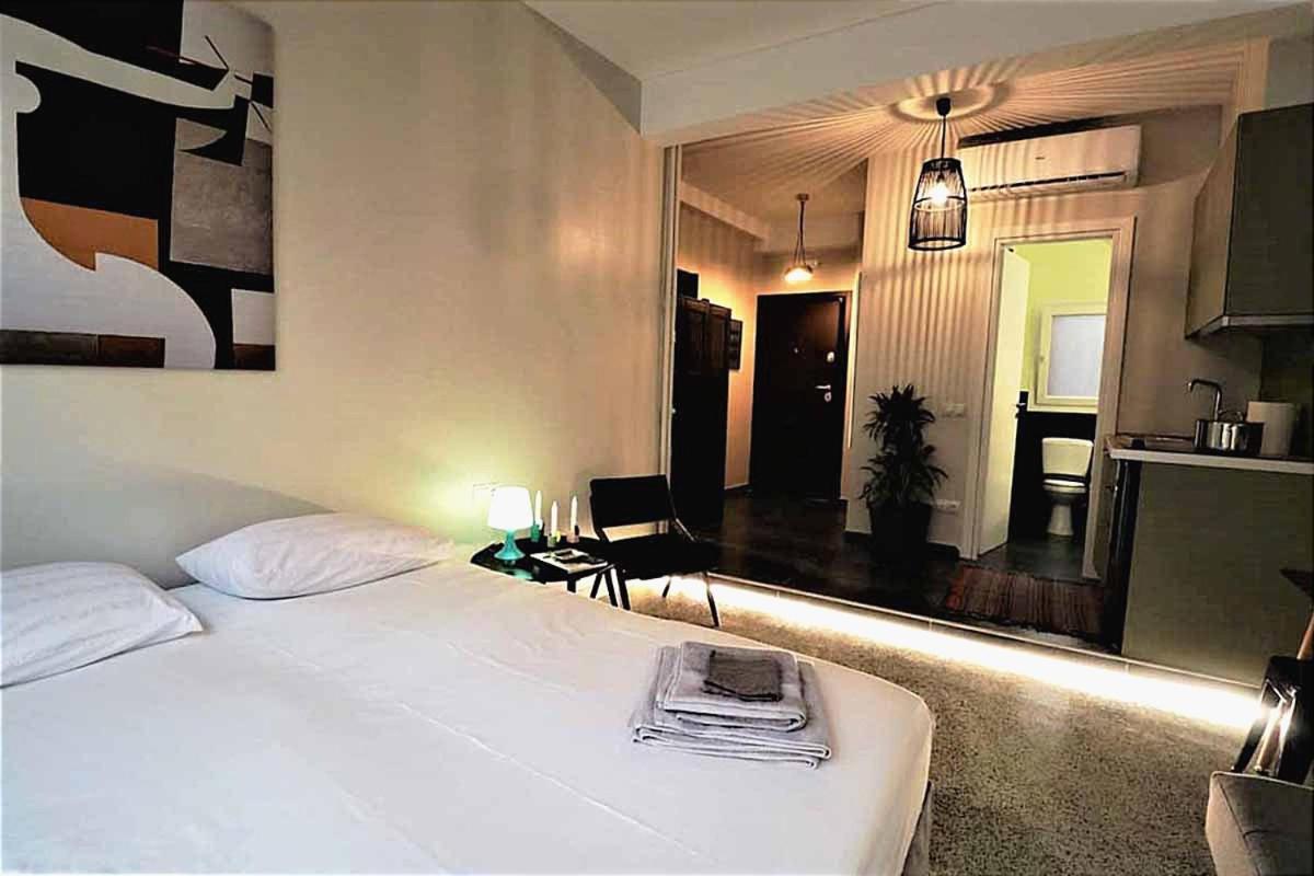 Central urban studio B