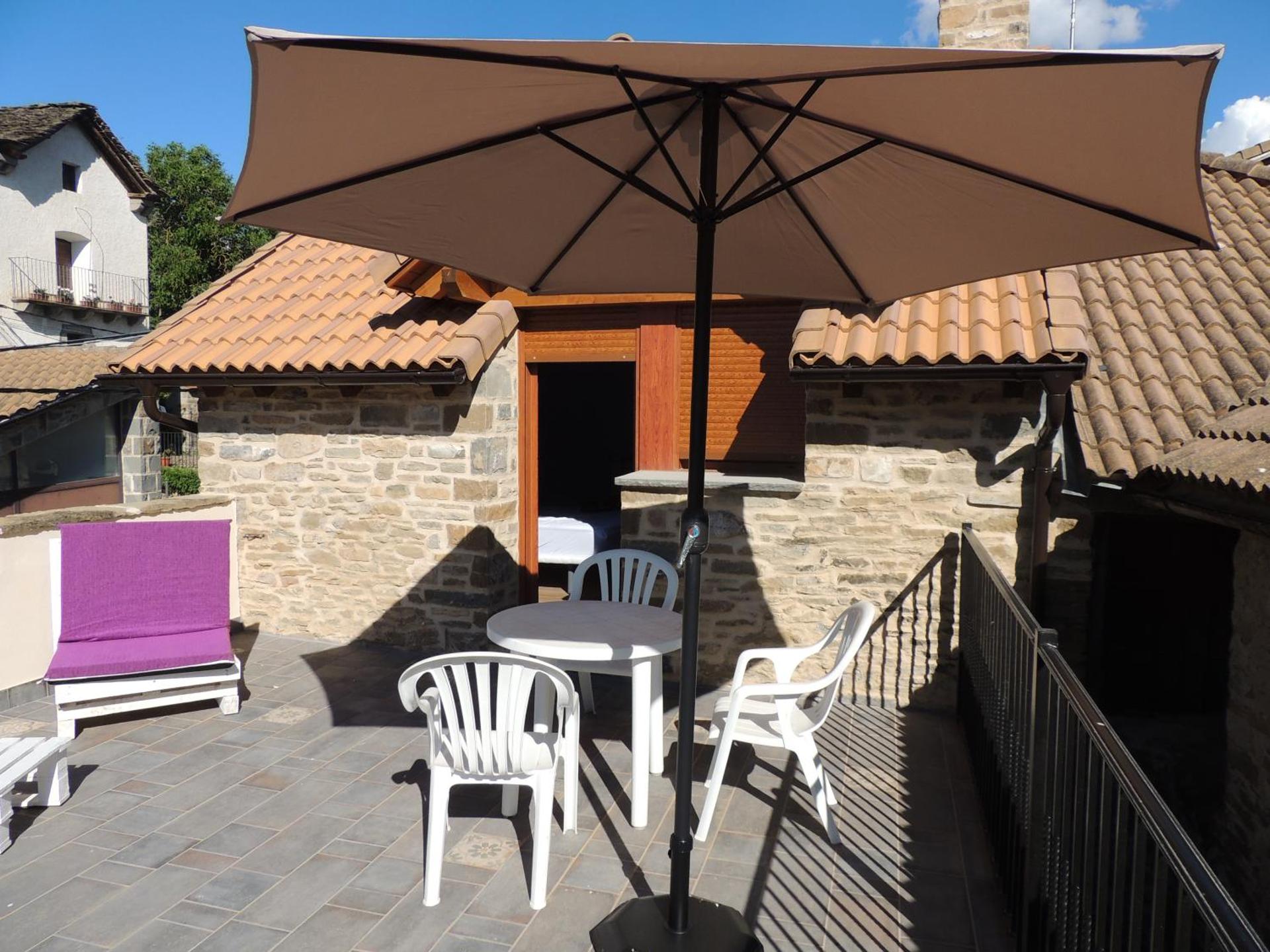 Casa Rural Sardas 60m2 con GARAGE - Sabiñanigo