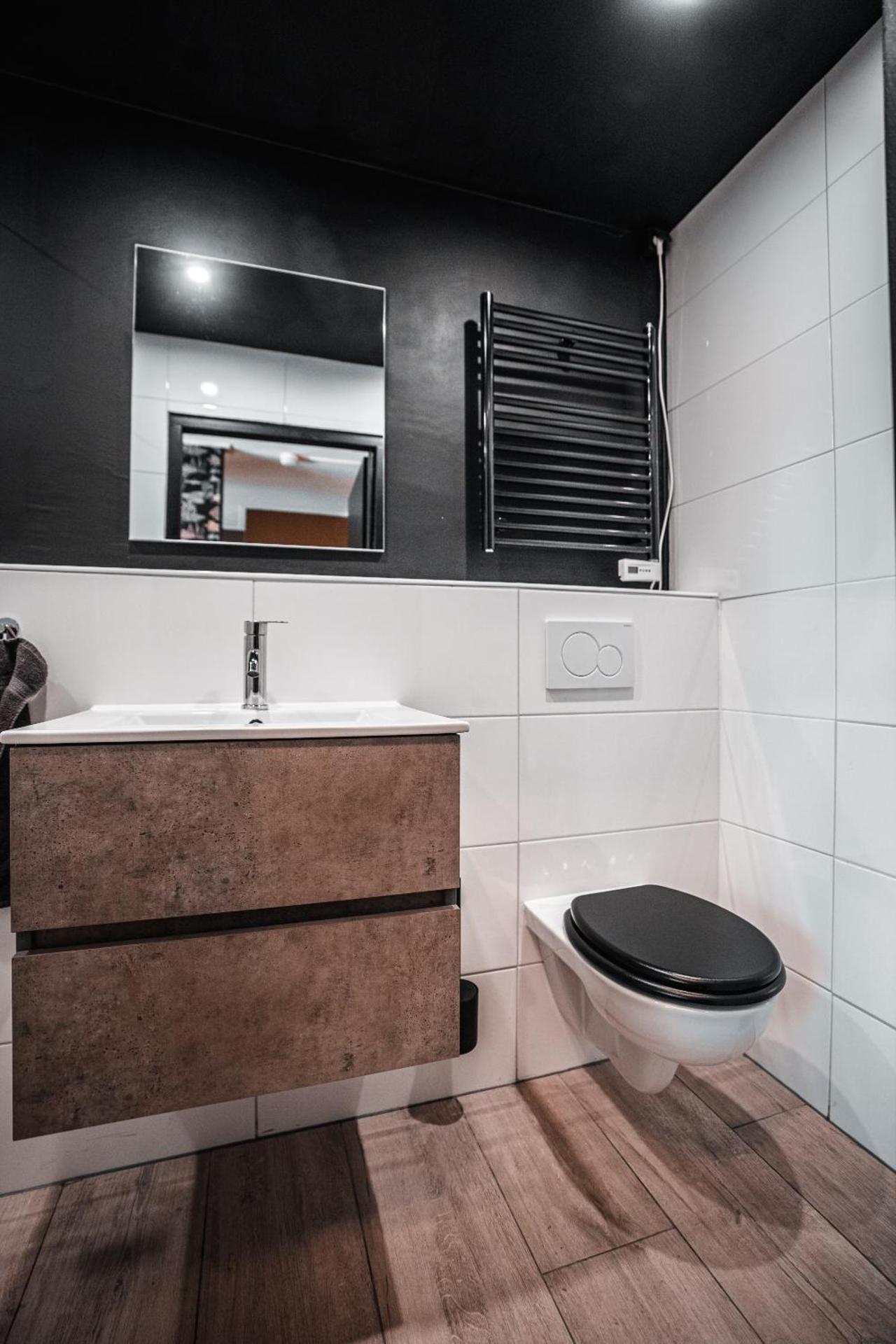 Cosy Aquarium for a couple or friends