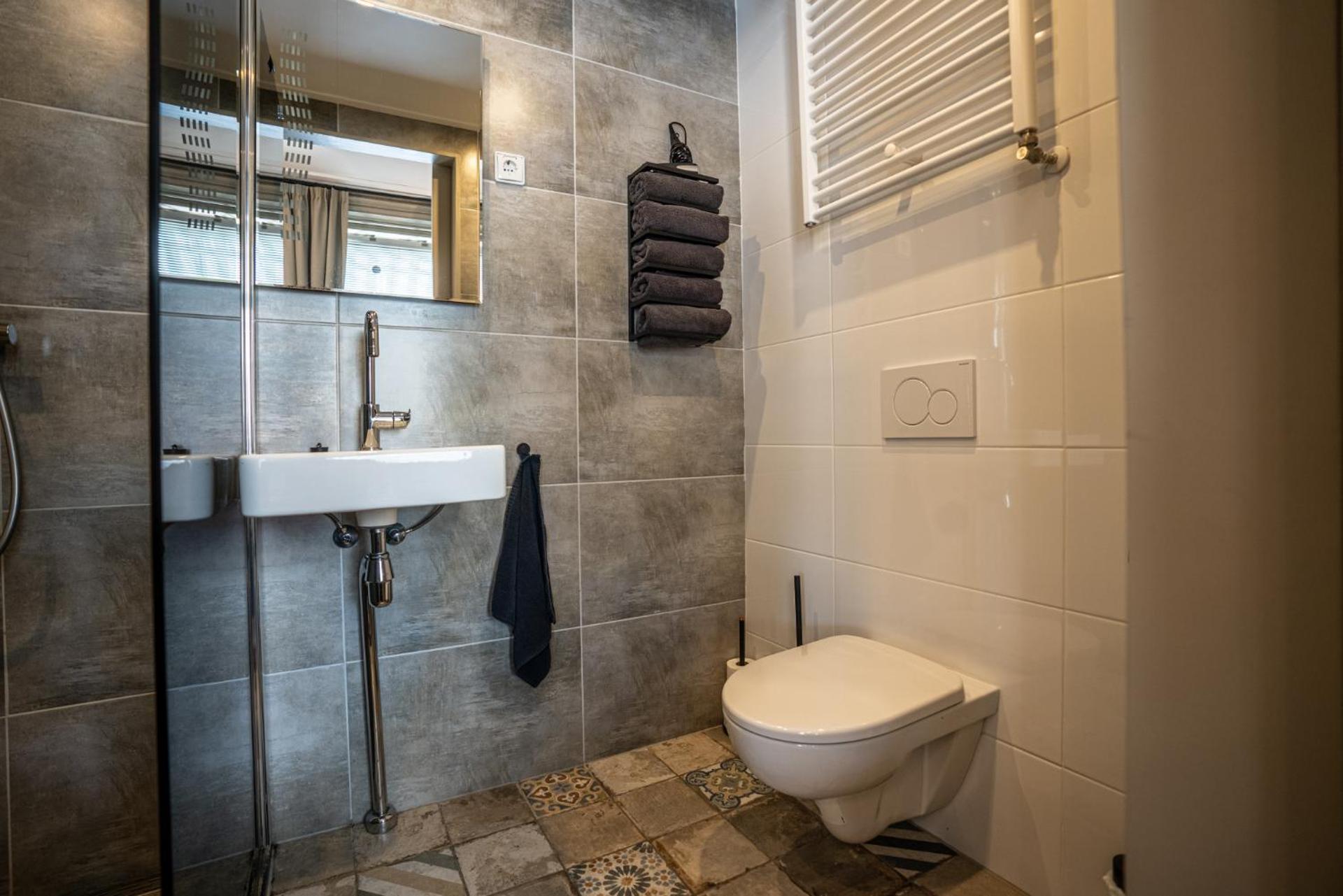 The Hogg House - a city delight for two