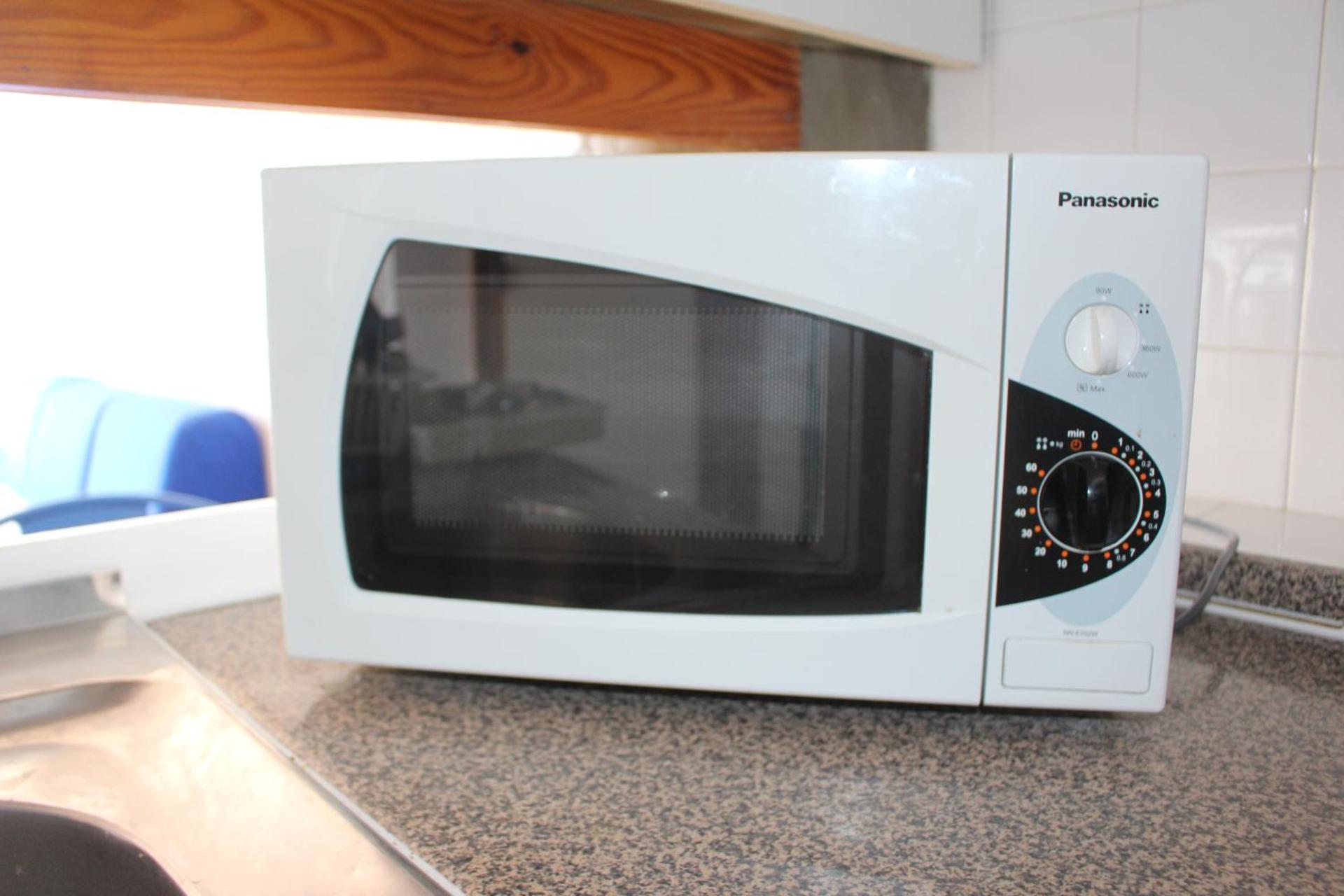 Monte Gordo Beach Sky Flat