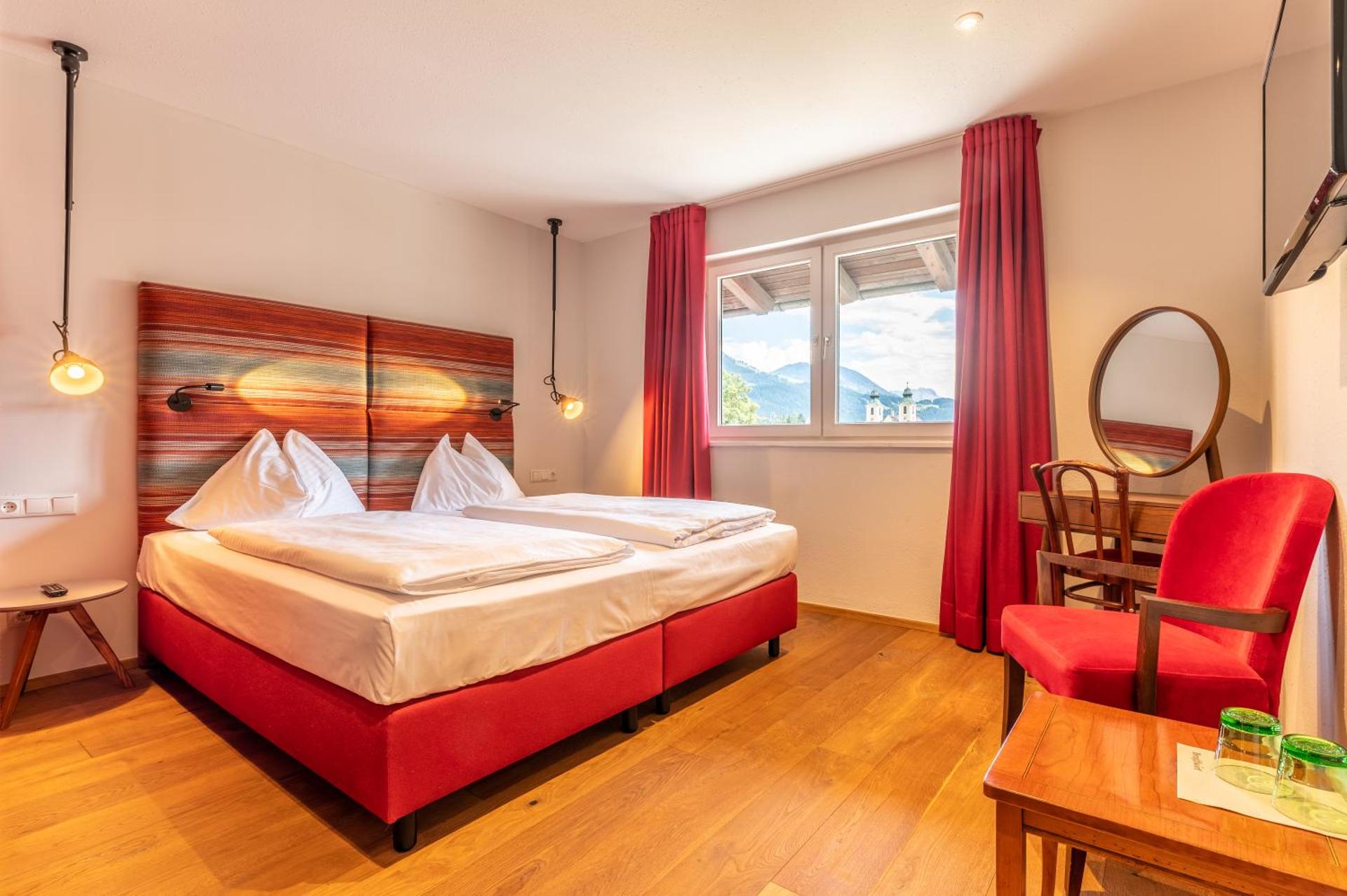 Photo of the whole room