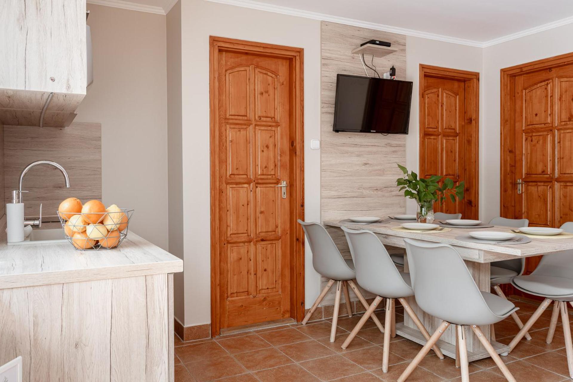 Kotyogó Apartmanok, Bogács