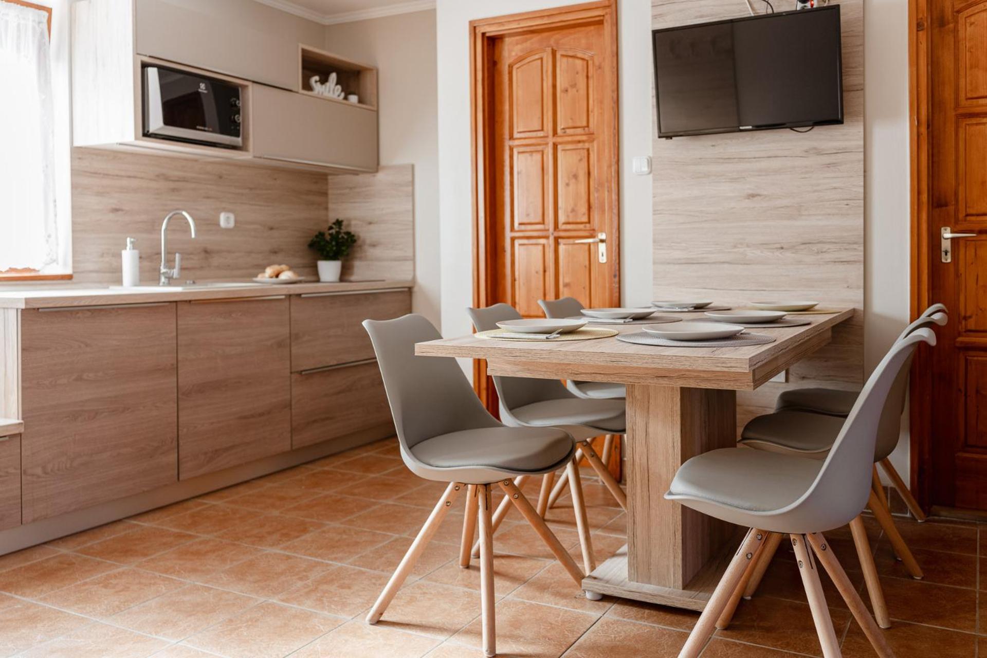 Kotyogó Apartmanok, Bogács