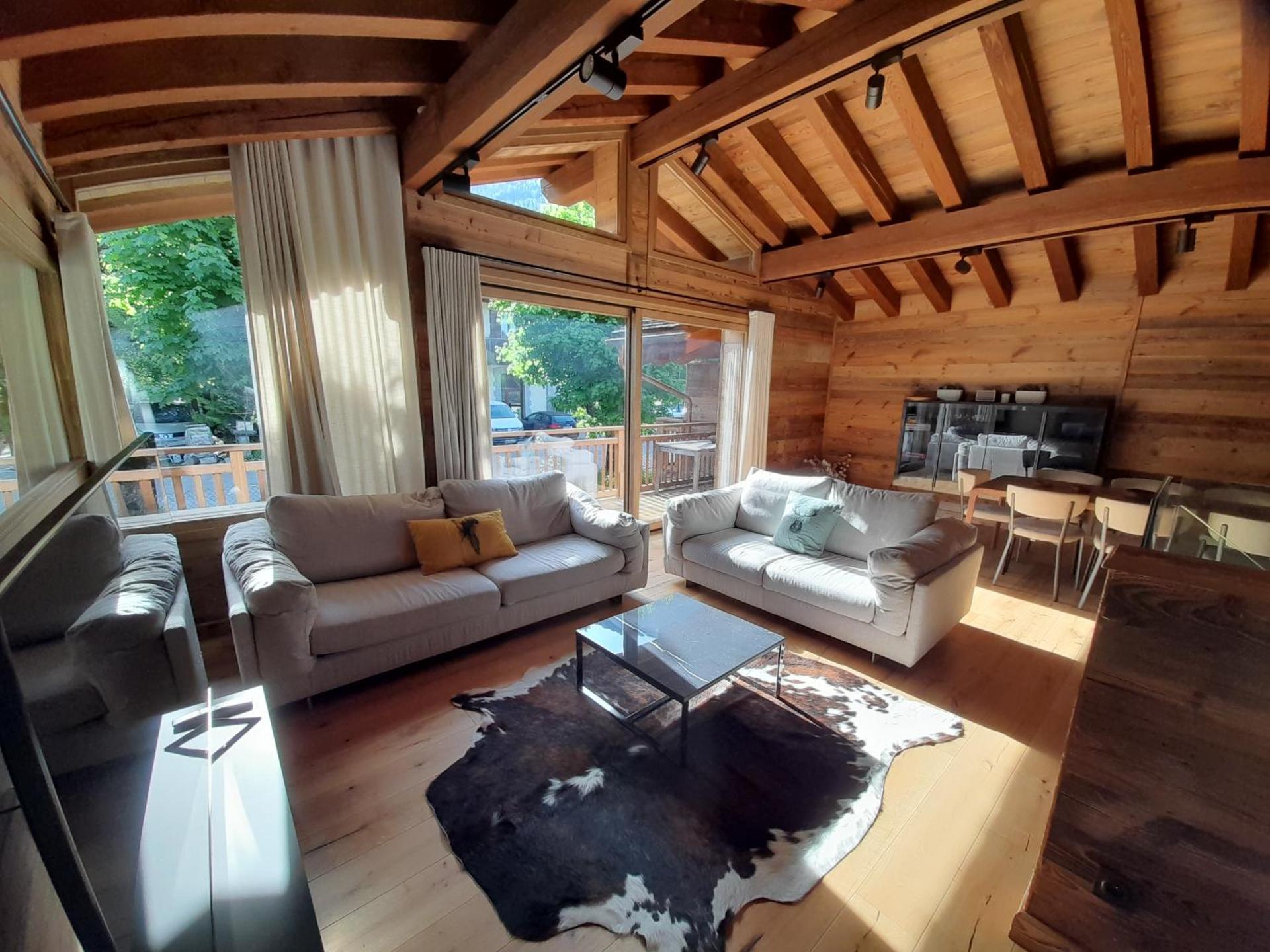 Chalet Lily by Brennus Chamonix